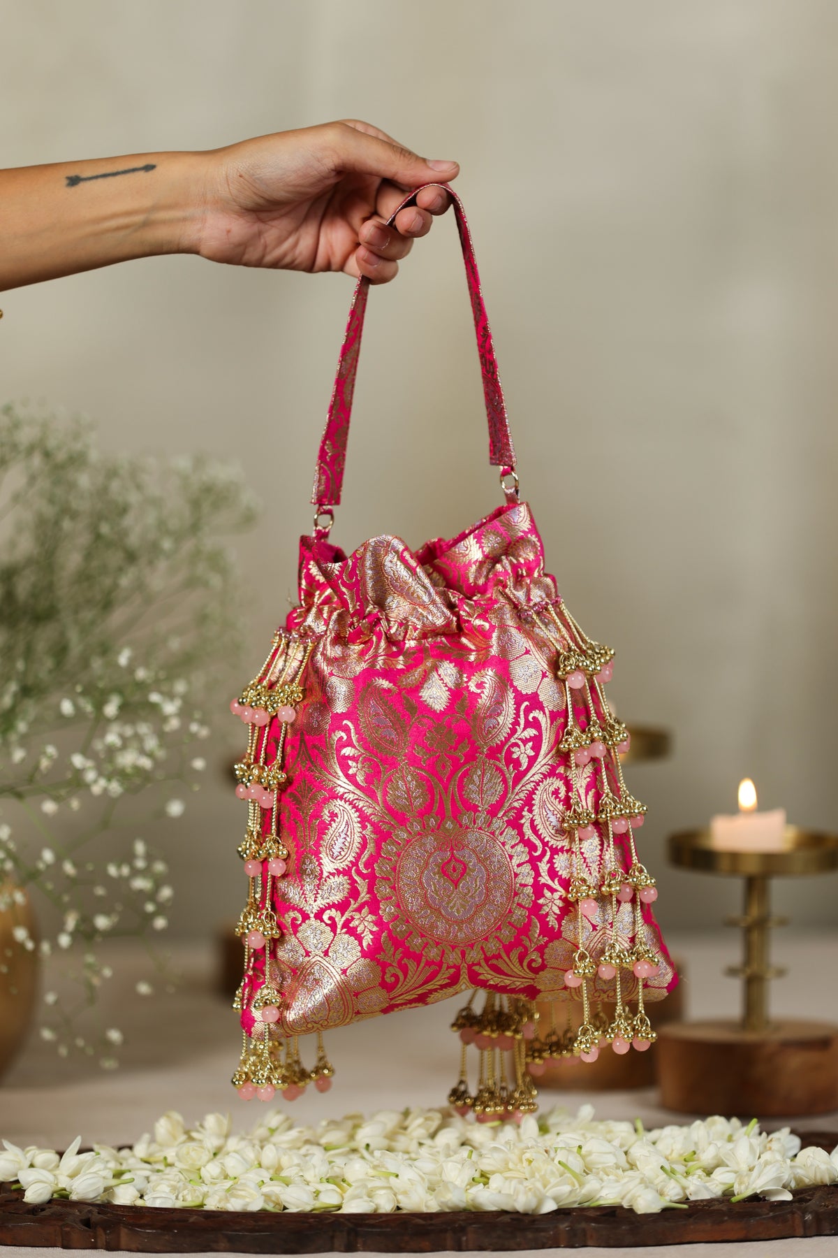 Gunika Potli image 1
