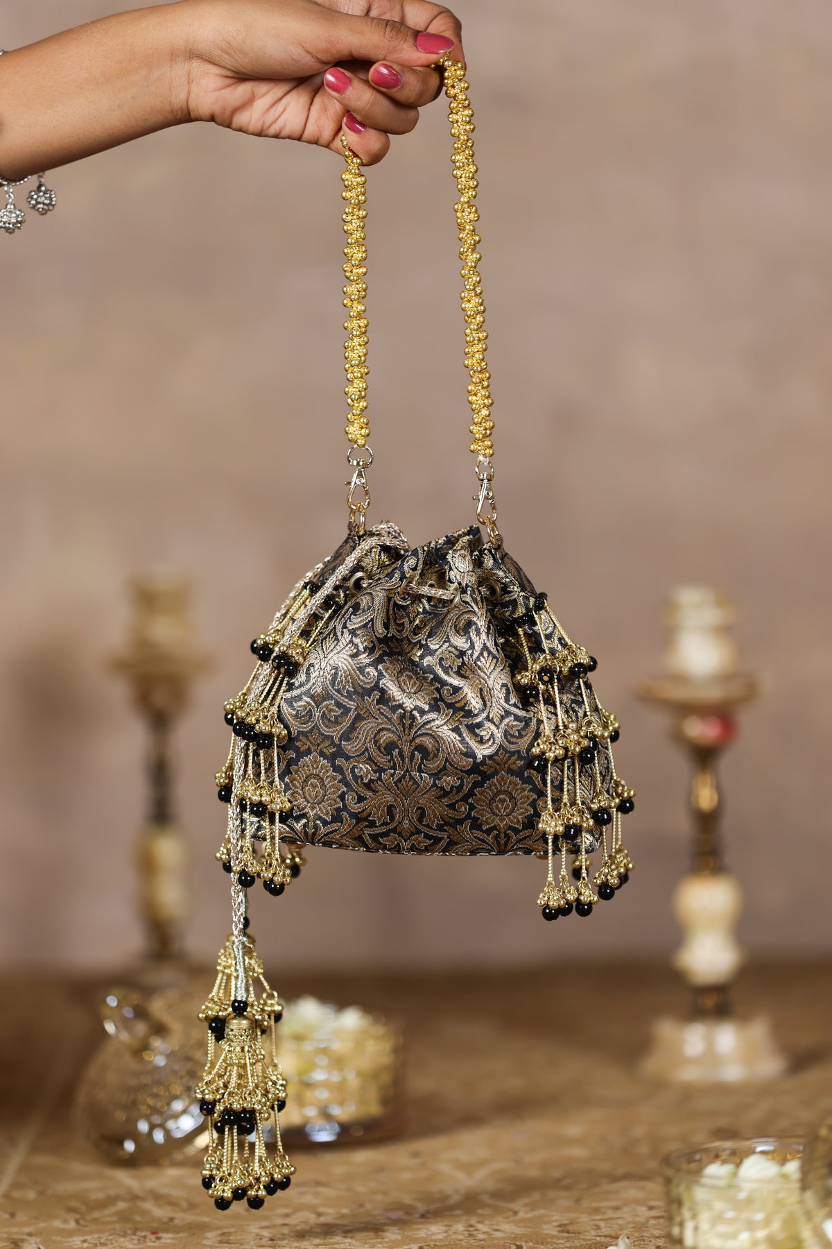 Chanderi Black Potli image 1