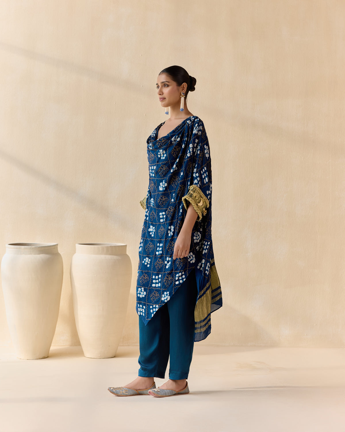 neelanjali kaftan set - side view