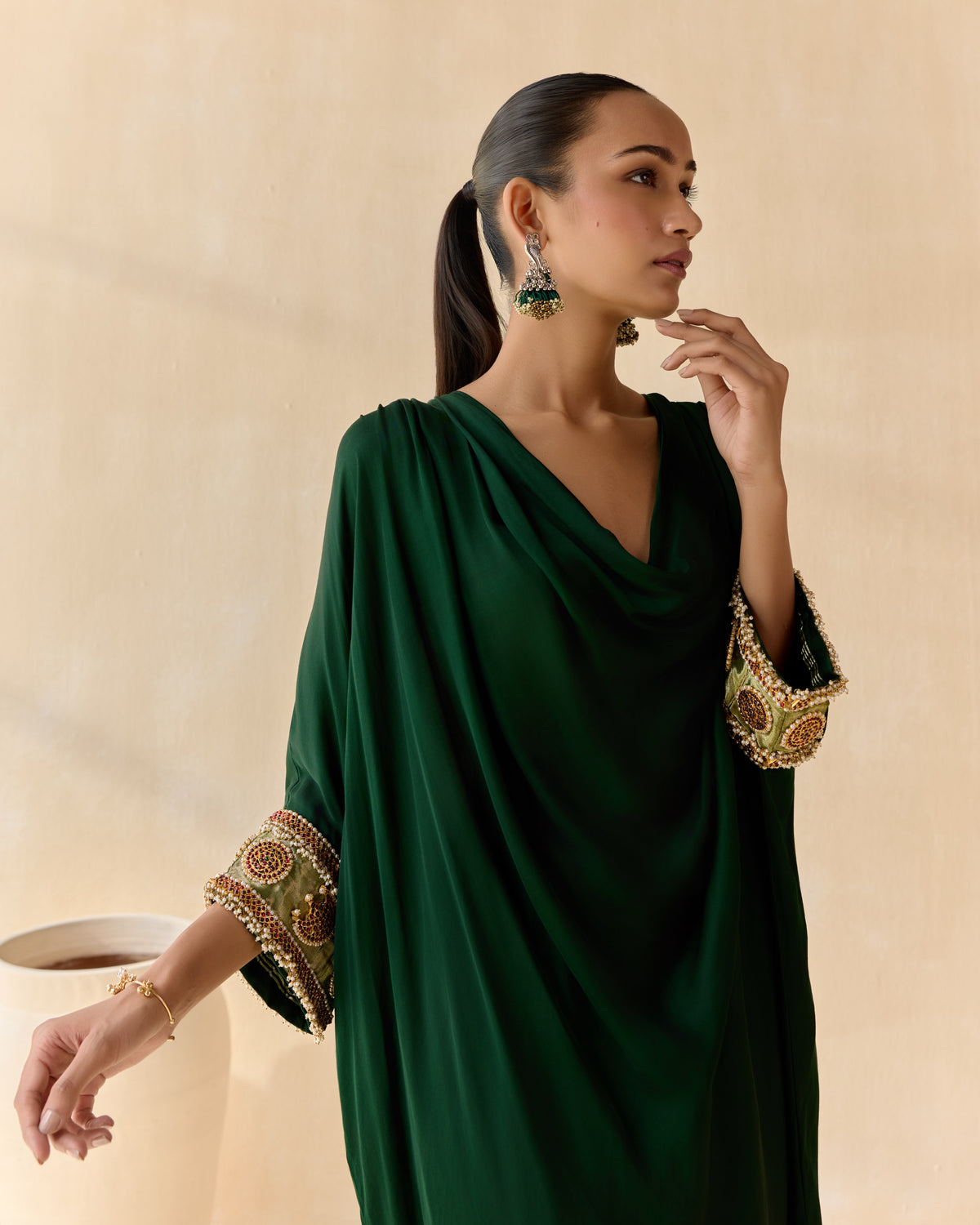 haritara kaftan set - detail view 5