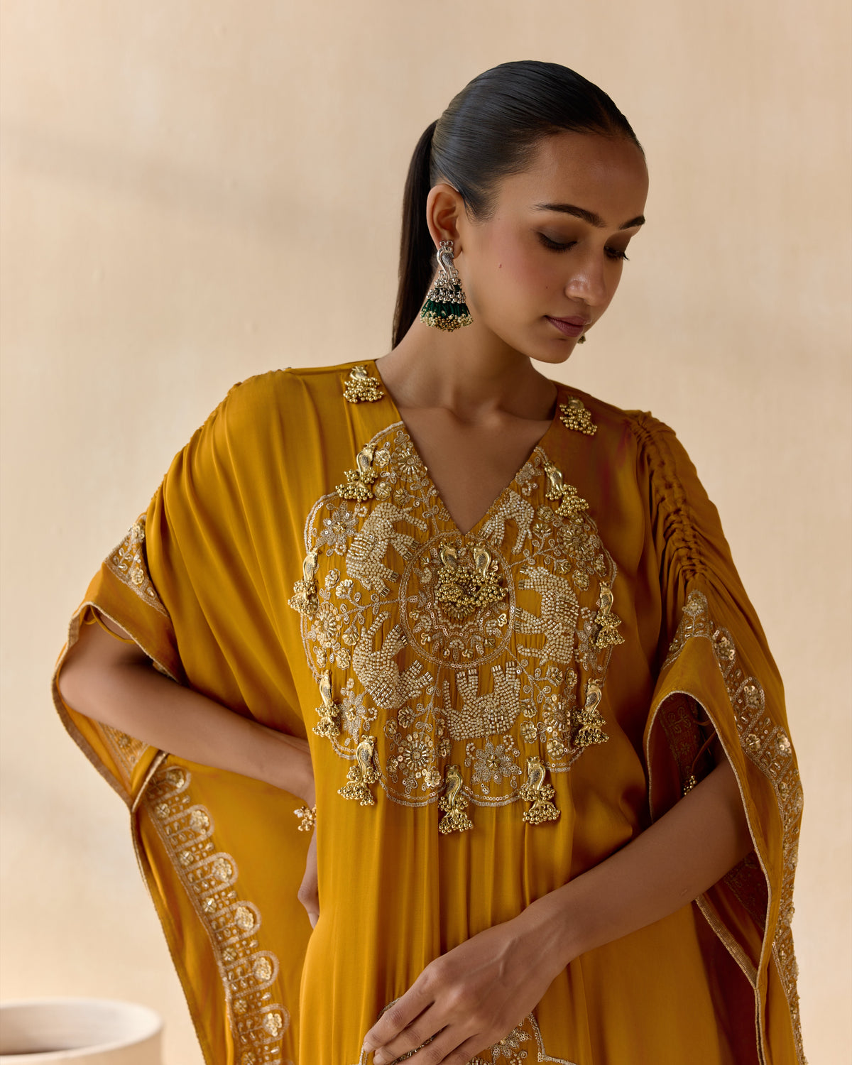kanakprabha kaftan set - detail view 5