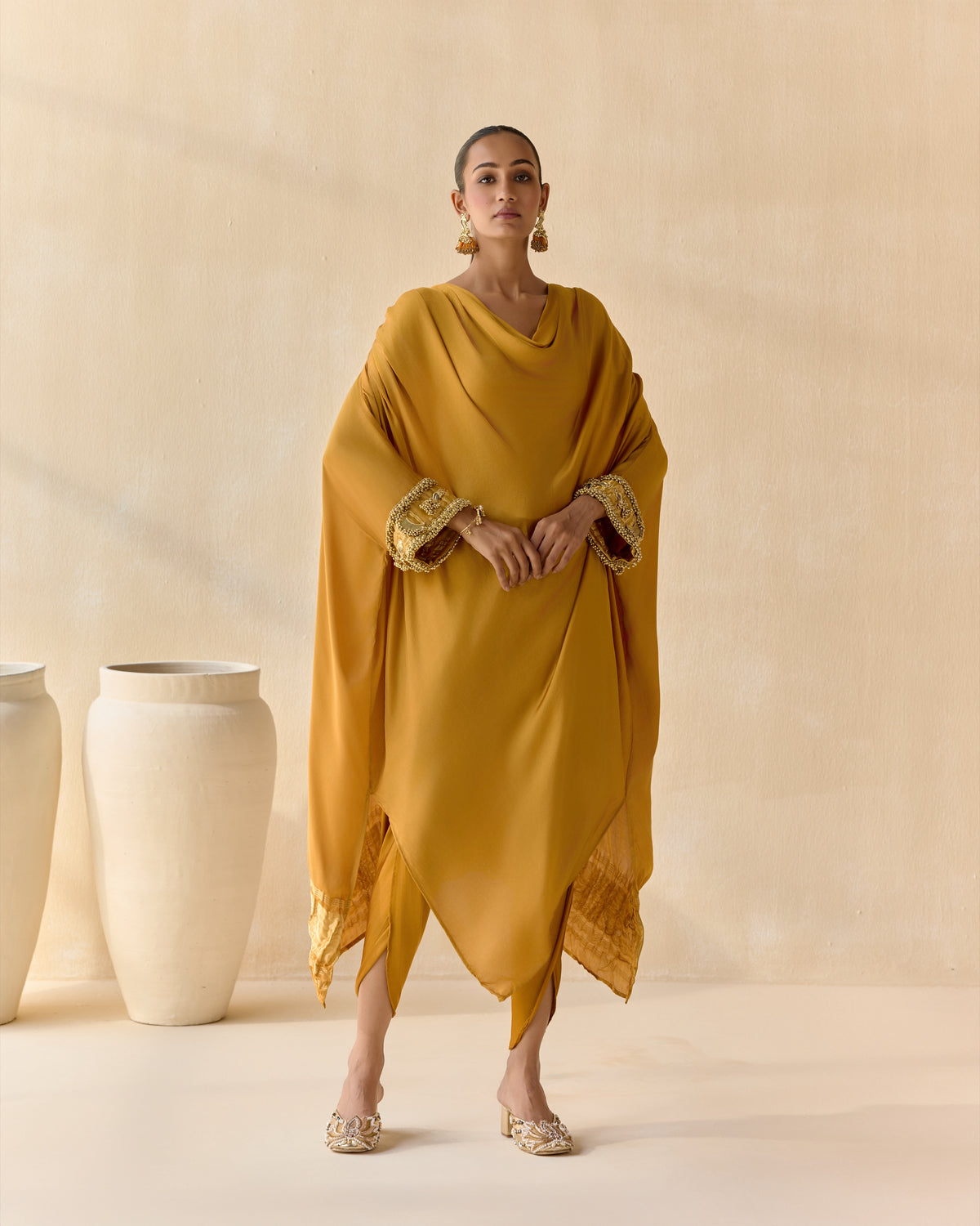 kanaklata kaftan set - front view