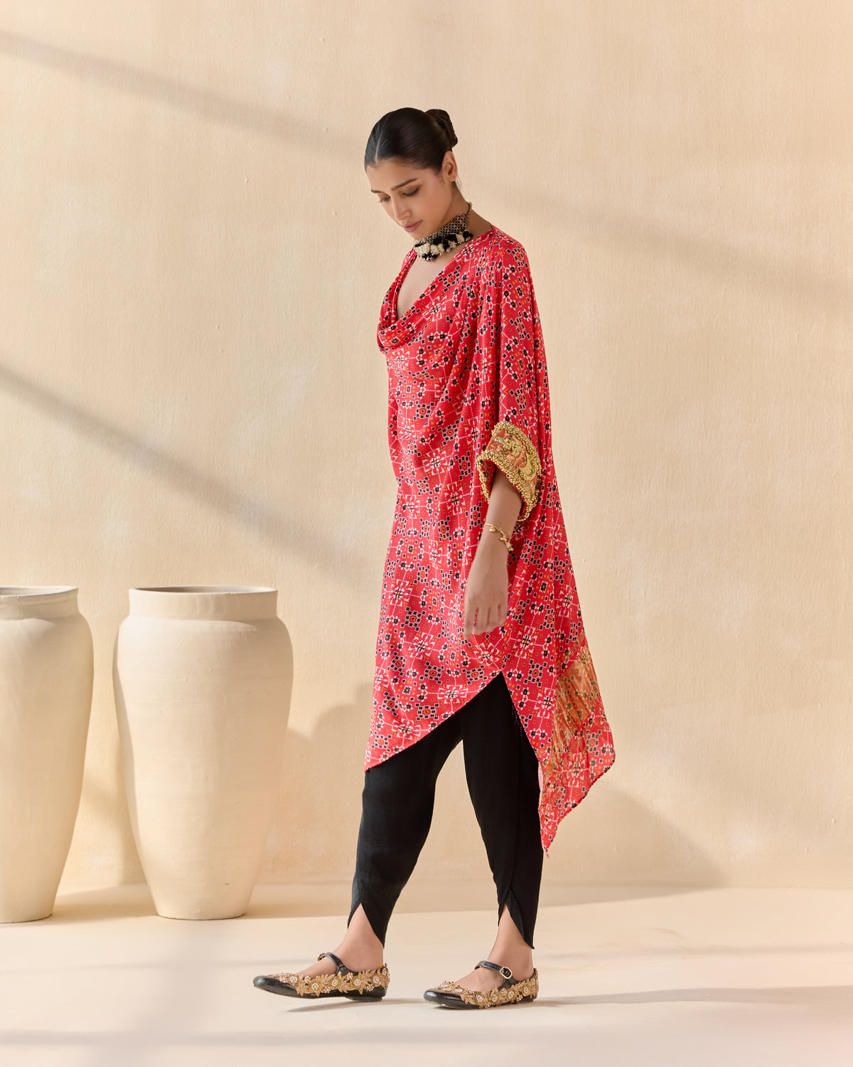 aarohika kaftan set - detail view 3