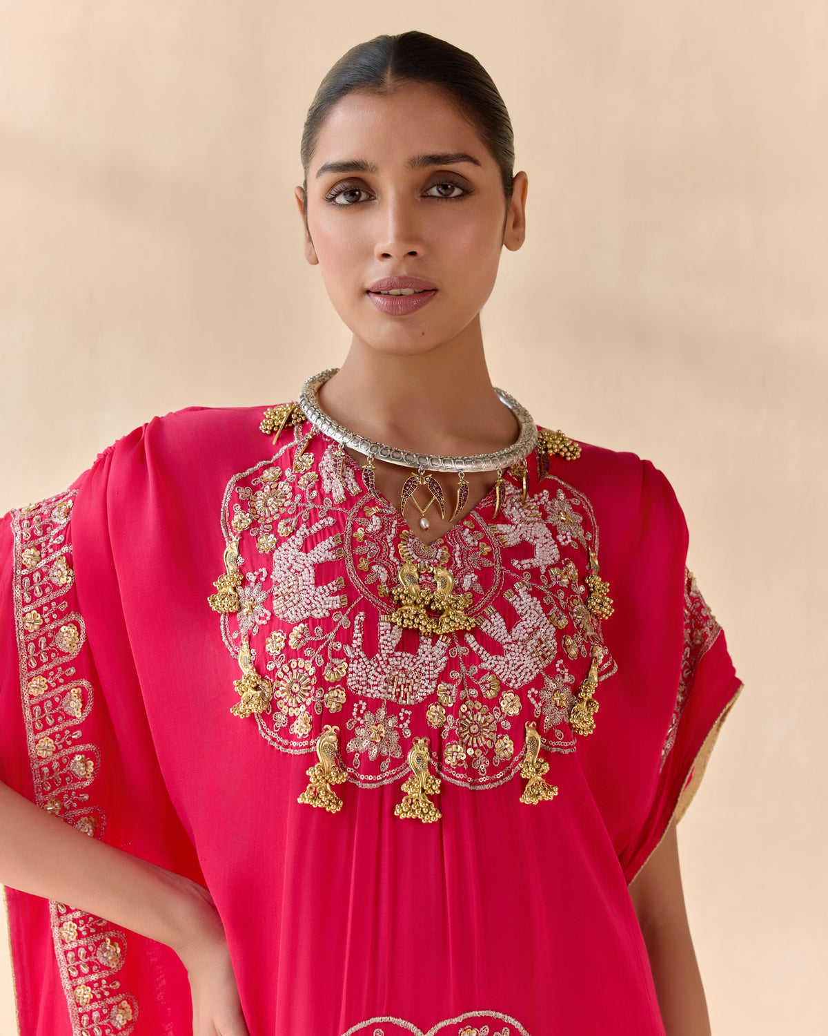 abhiruchi kaftan - detail view 1