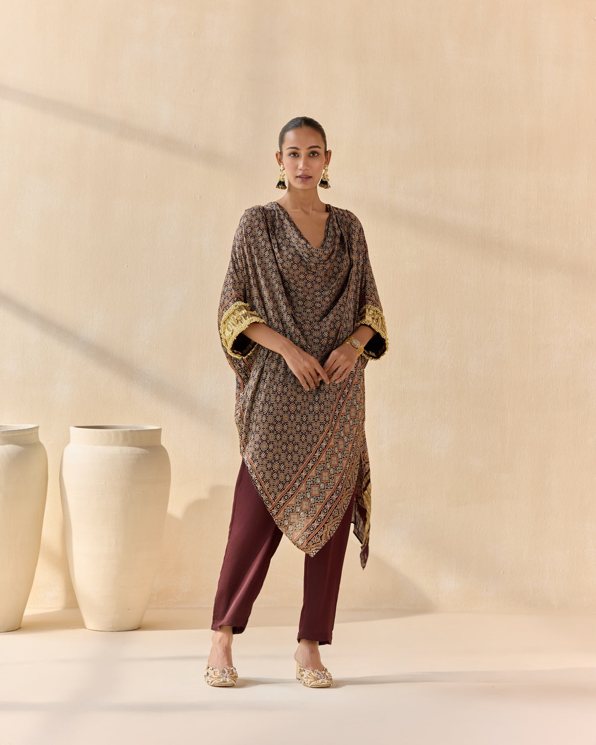 dastoori kaftan set - front view