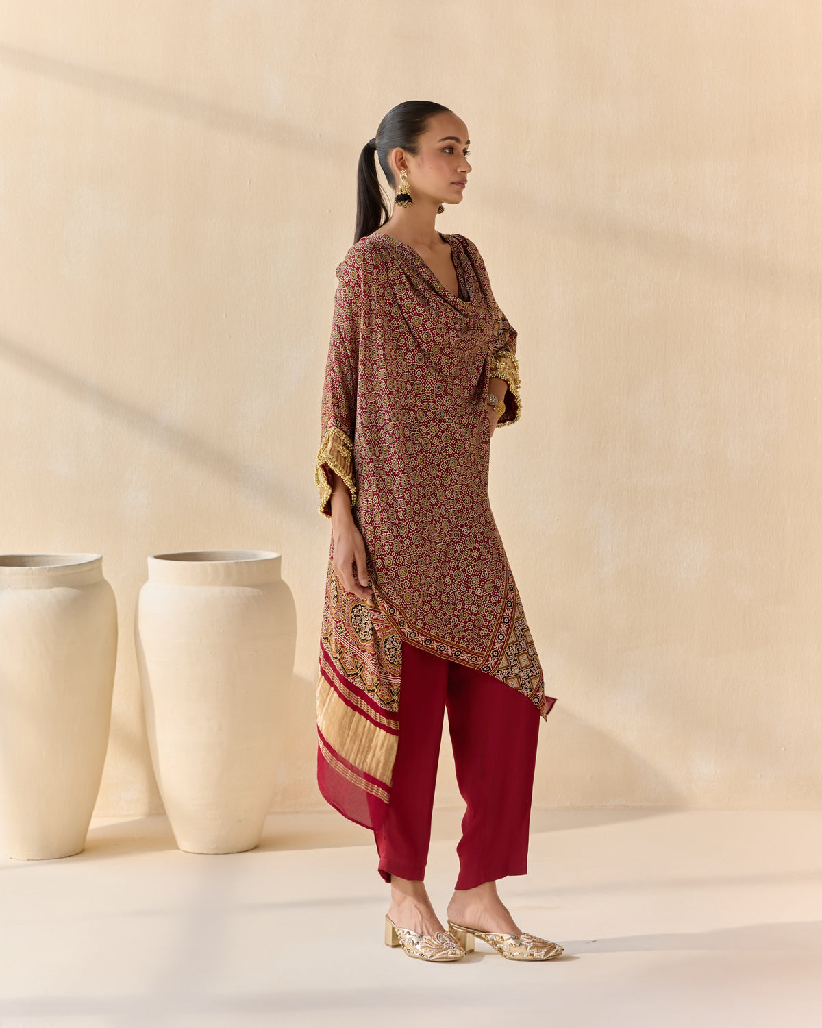 zariyara kaftan set - detail view 2