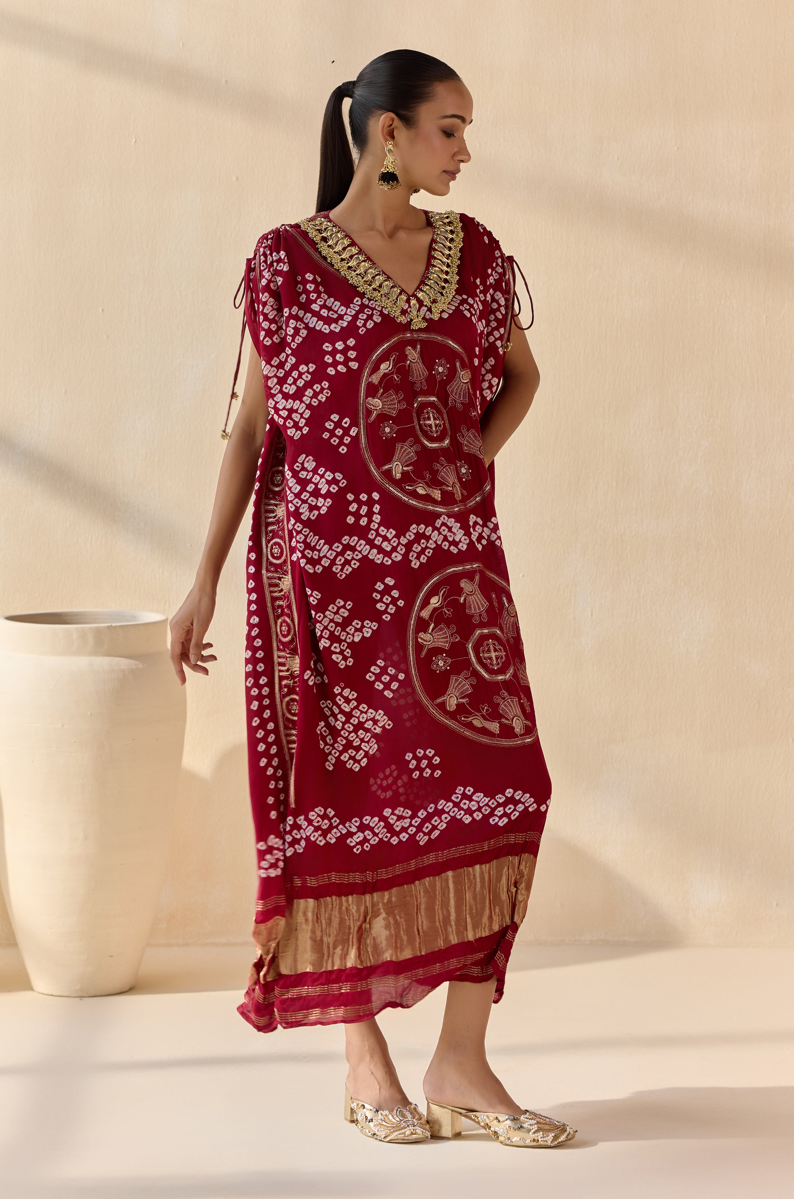 Neelanshi Maroon (Kaftan)