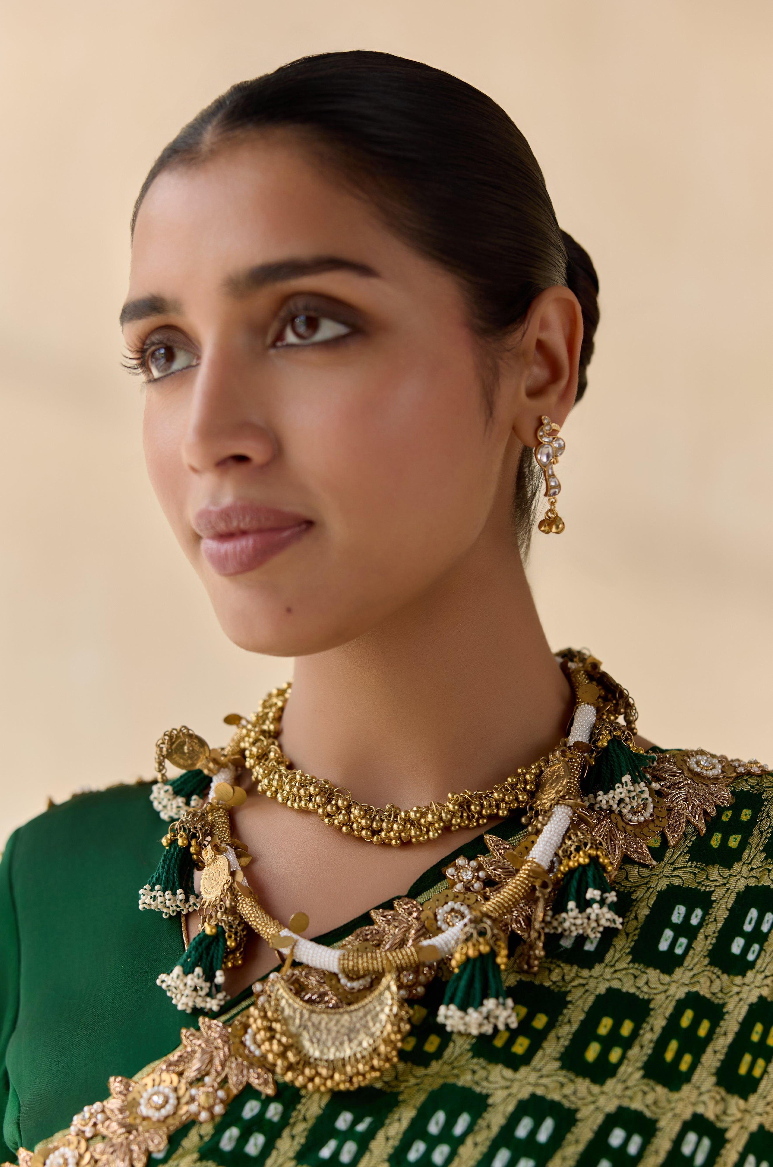 Haritrekha (Saree)