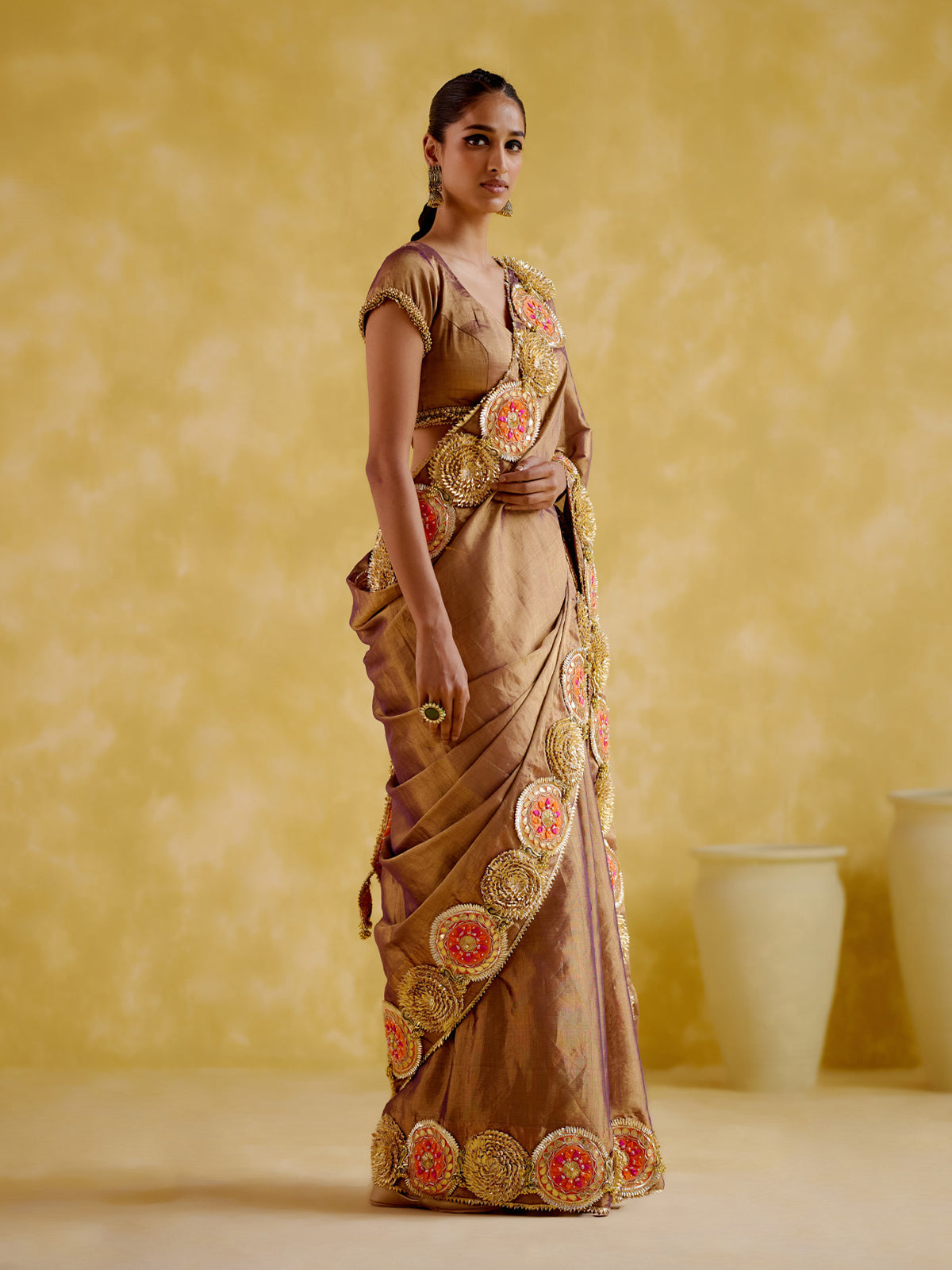 Dityaa Gold (Saree)