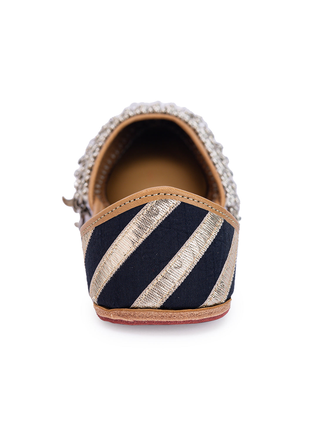 Devaka Black (Jutti)
