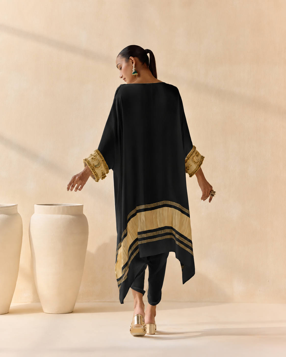 Noor Shwet Draped Set - Black