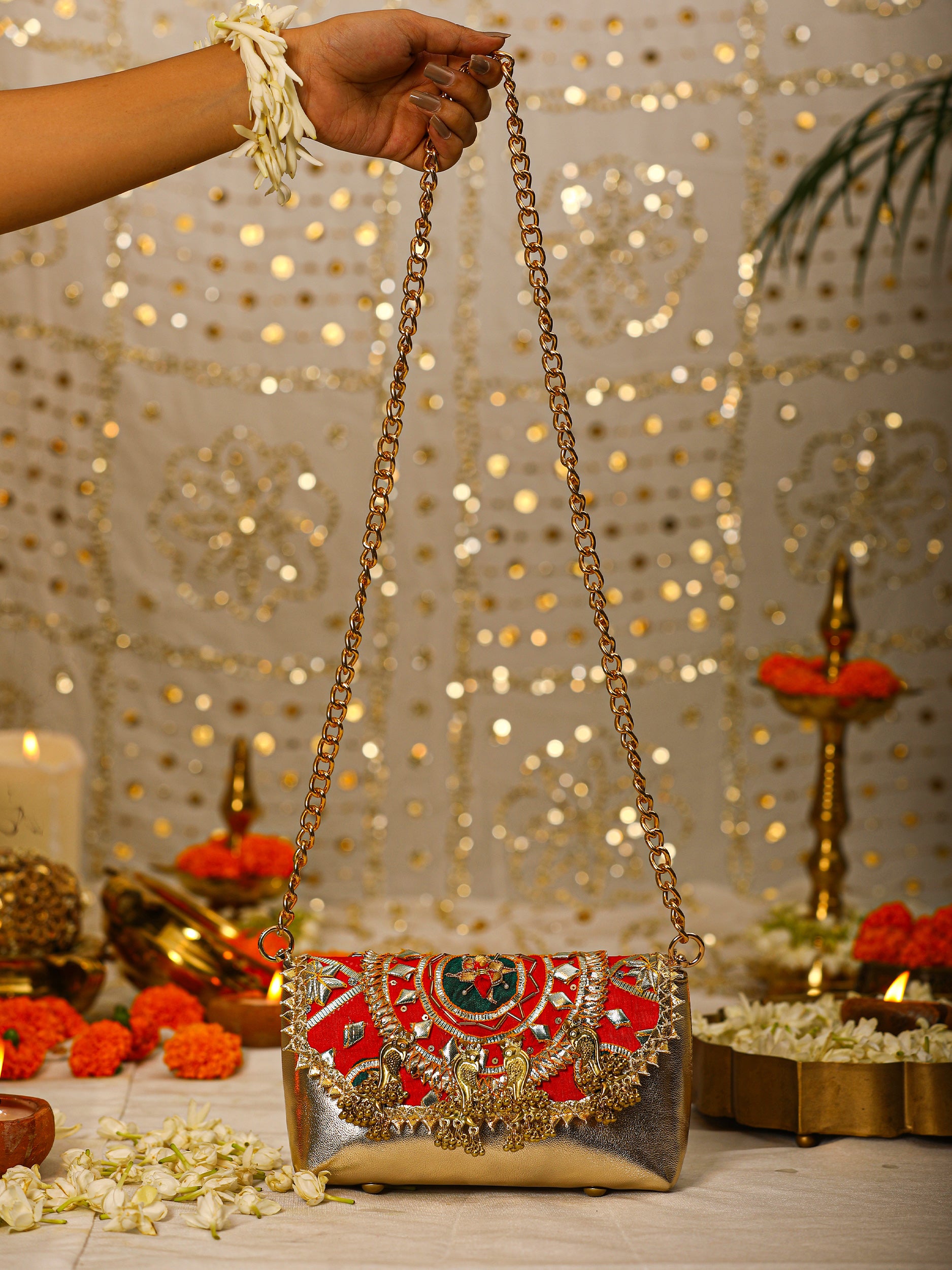 Ahilya Red (Bag)