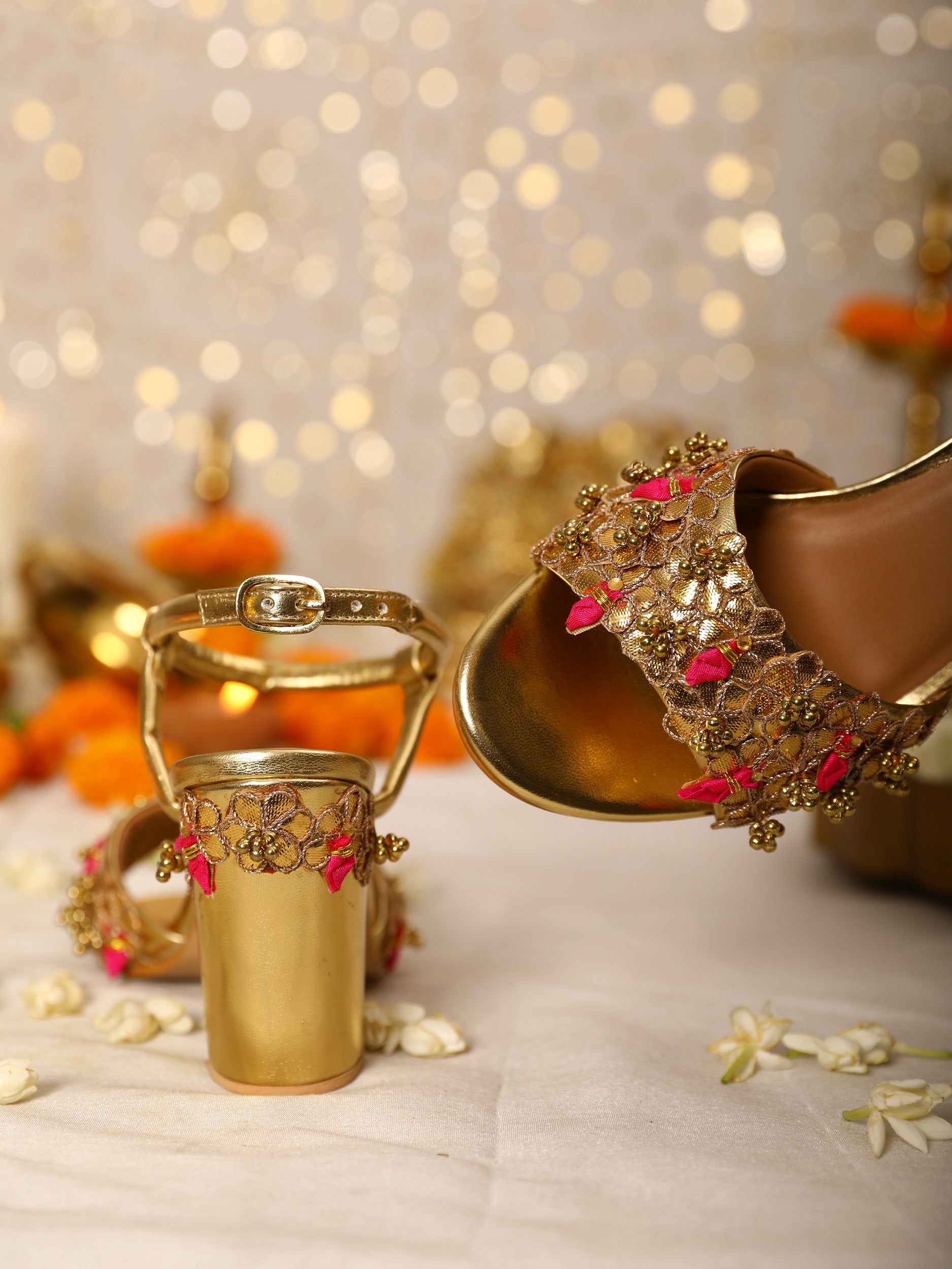 Jasmine (Heel)