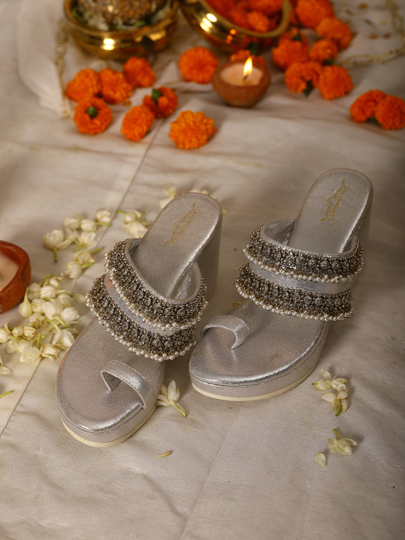 Amvi Silver (Wedge)