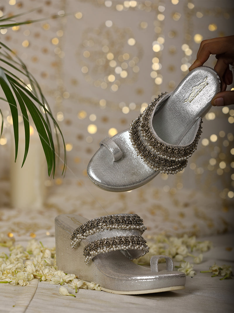 Amvi Silver (Wedge)