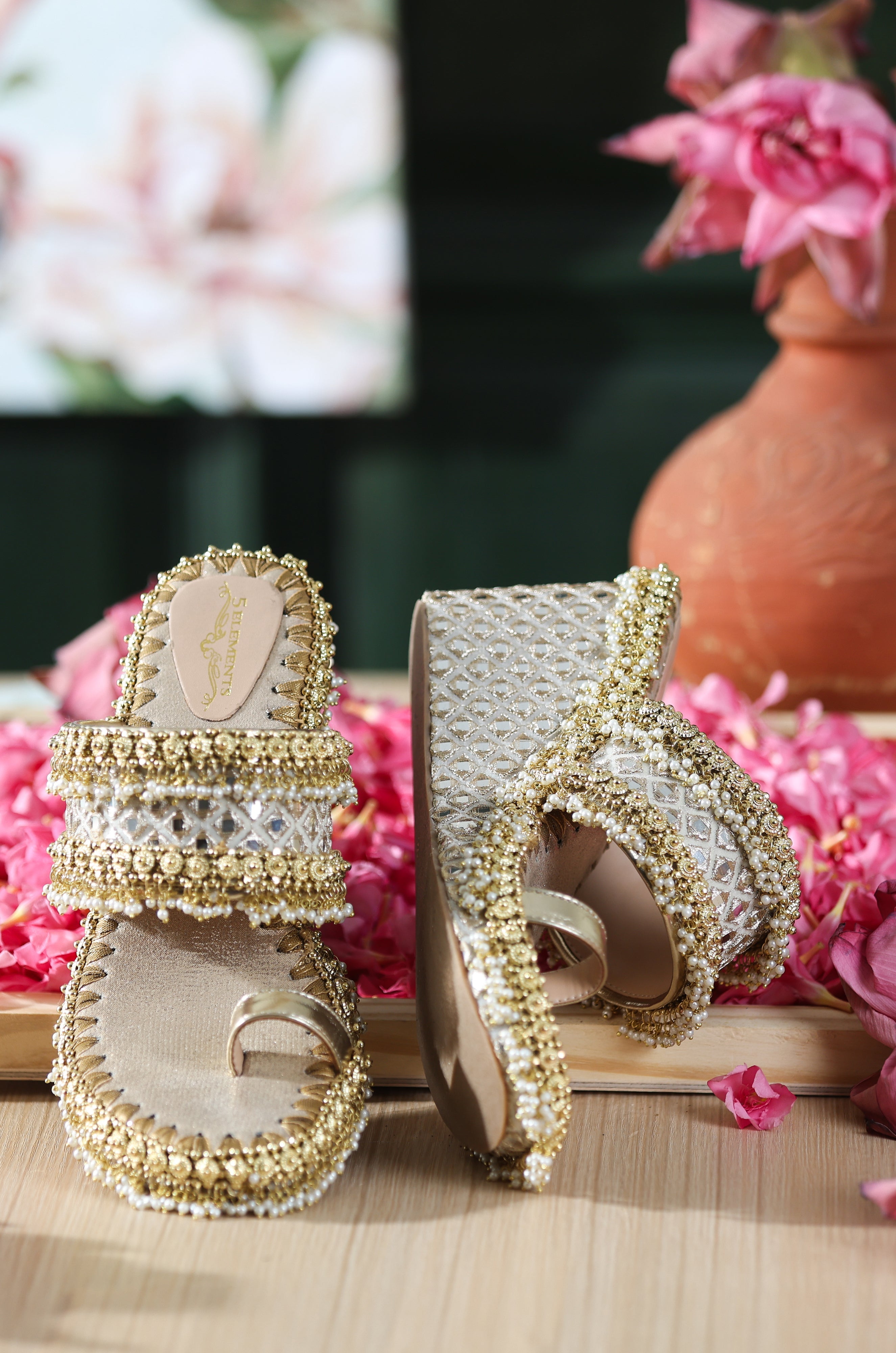Charita (Wedges)