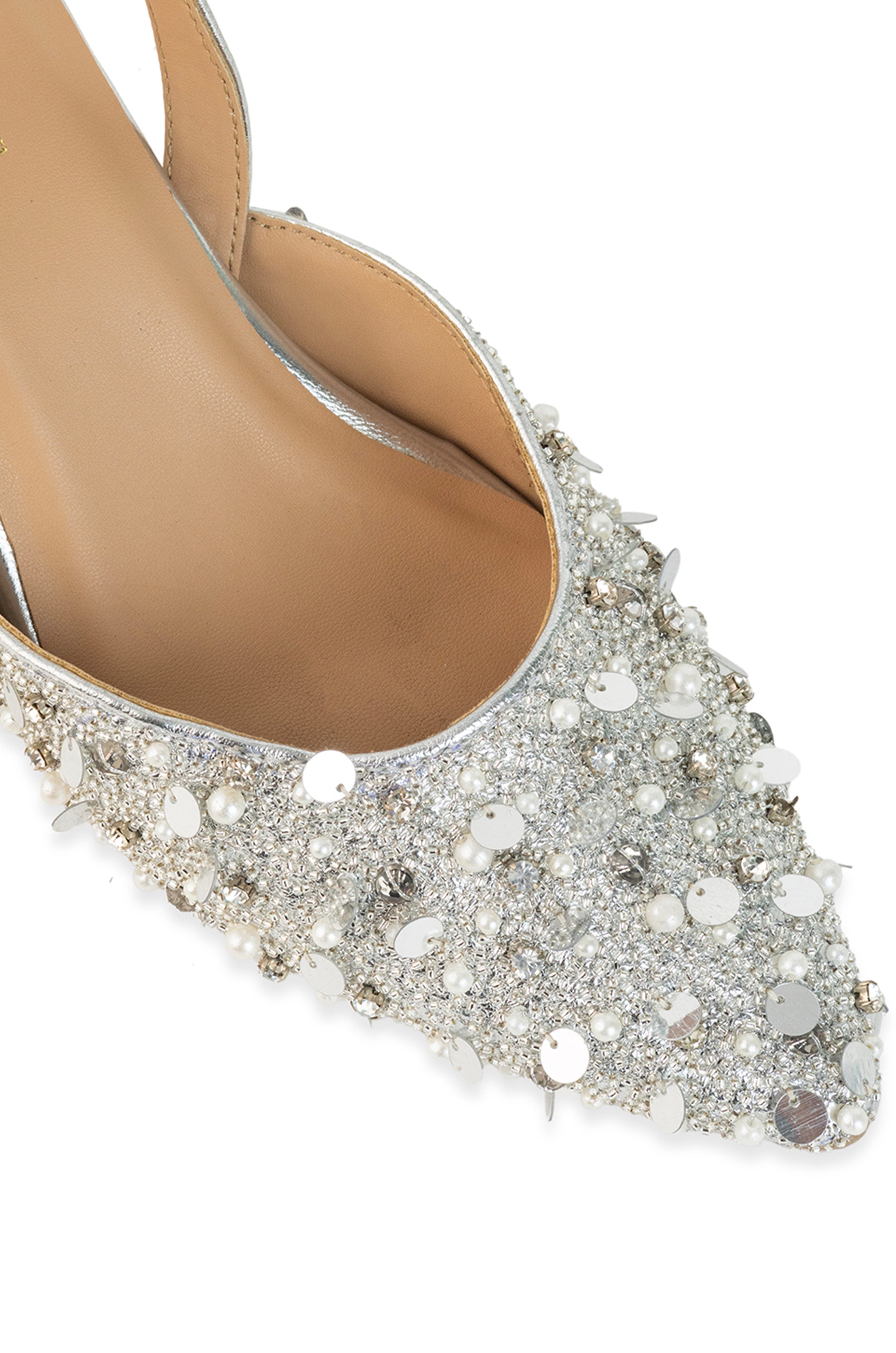 Kavisha (Heel)