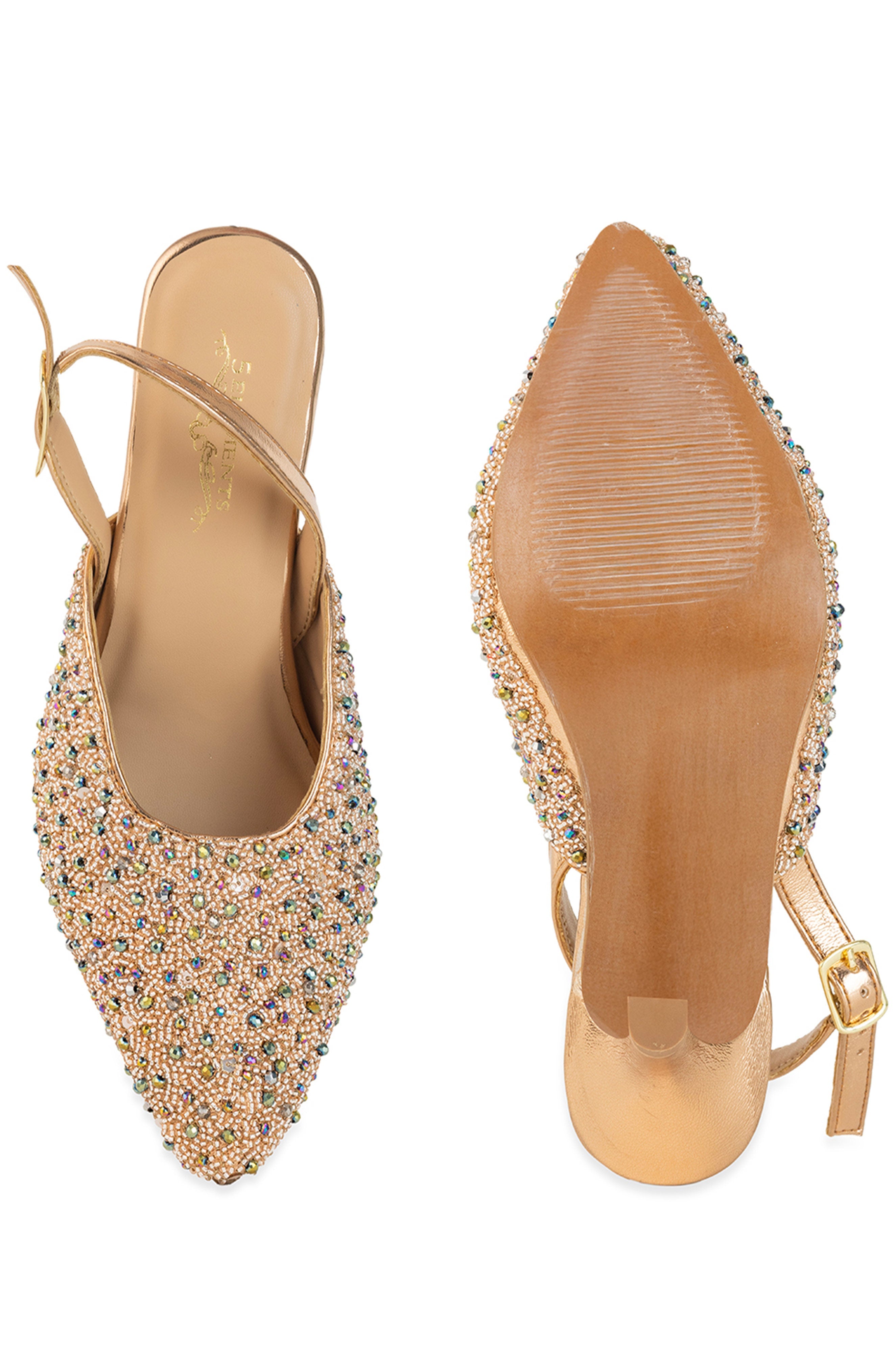 Nainika (Heel)