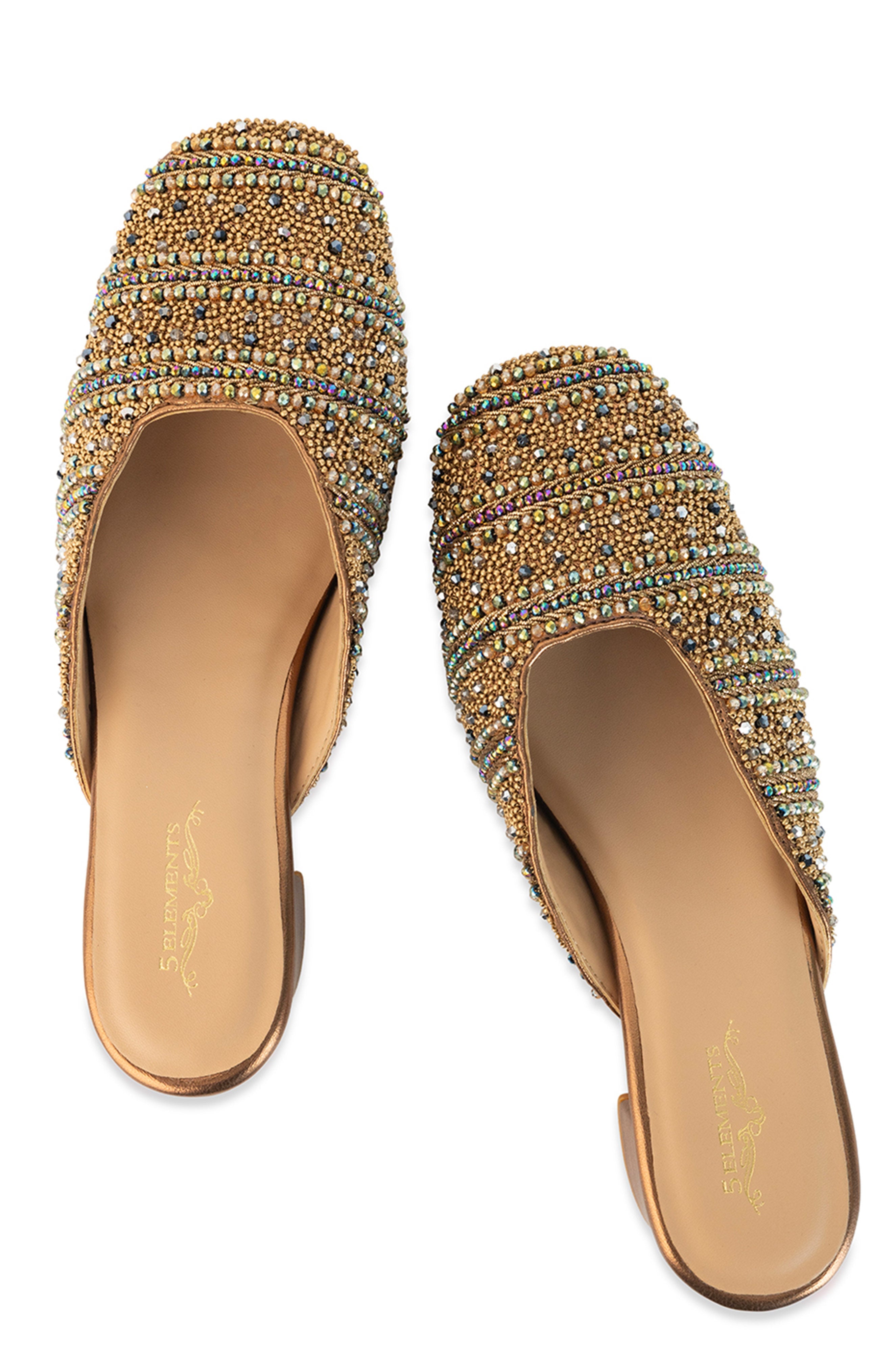 Navisha (Heel)