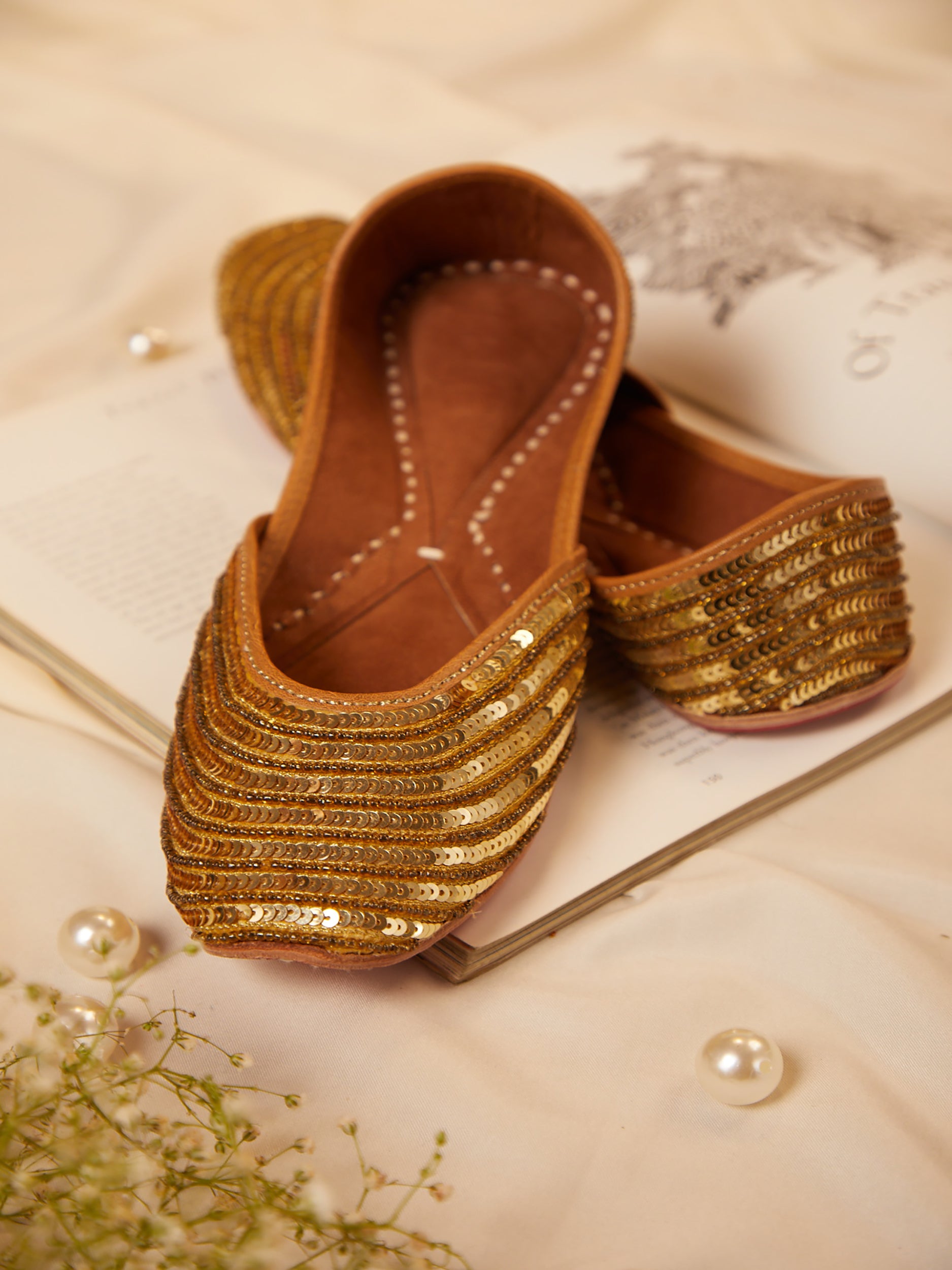Adya Gold (Jutti)
