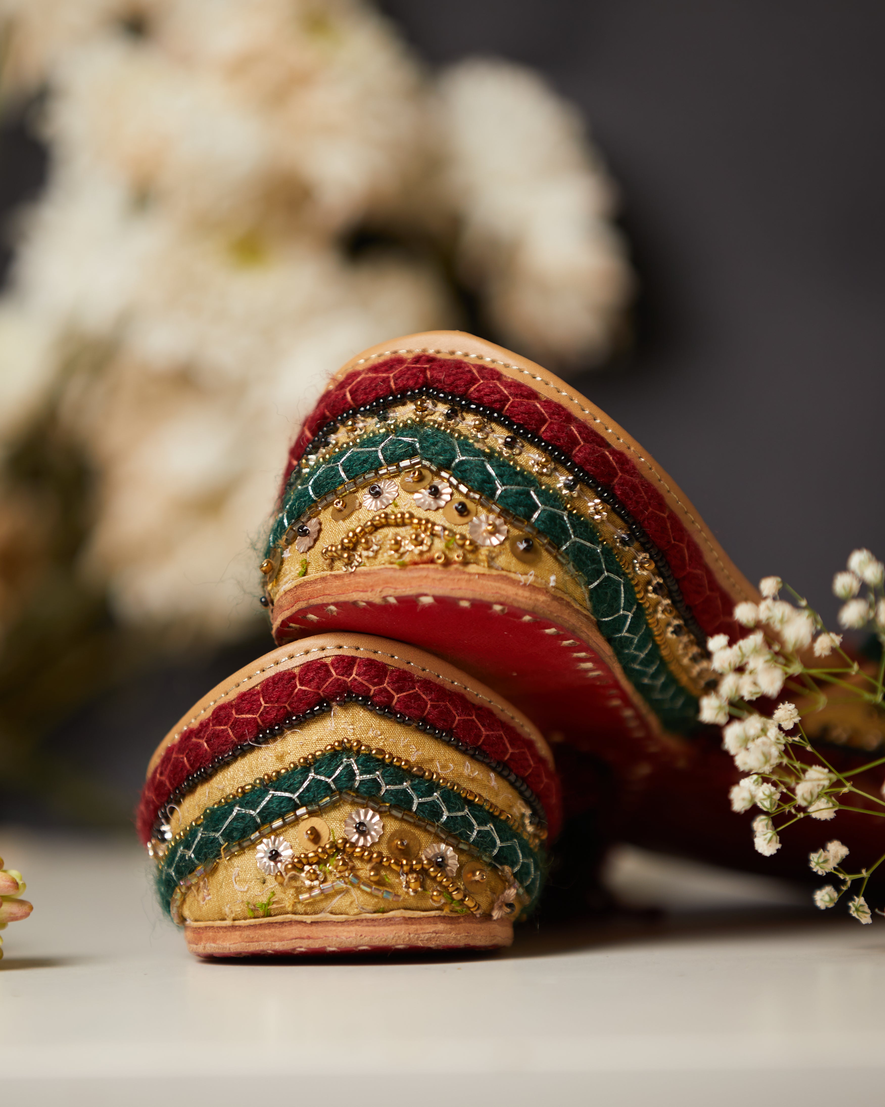 Red Woolen (Jutti)