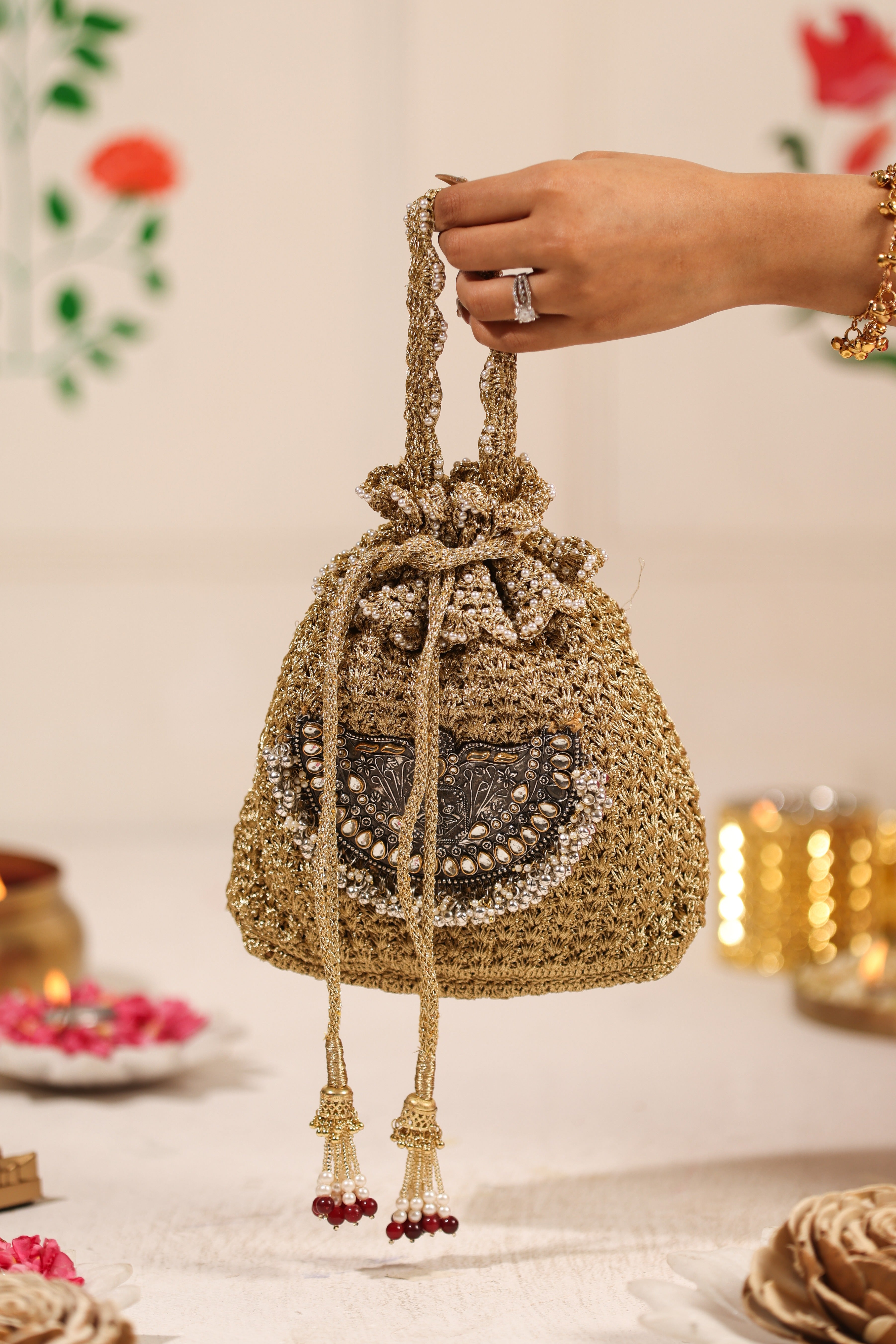 5E-RH-26-059 - Shelika Potli - 001 - 5 elements 10 march11281.jpg