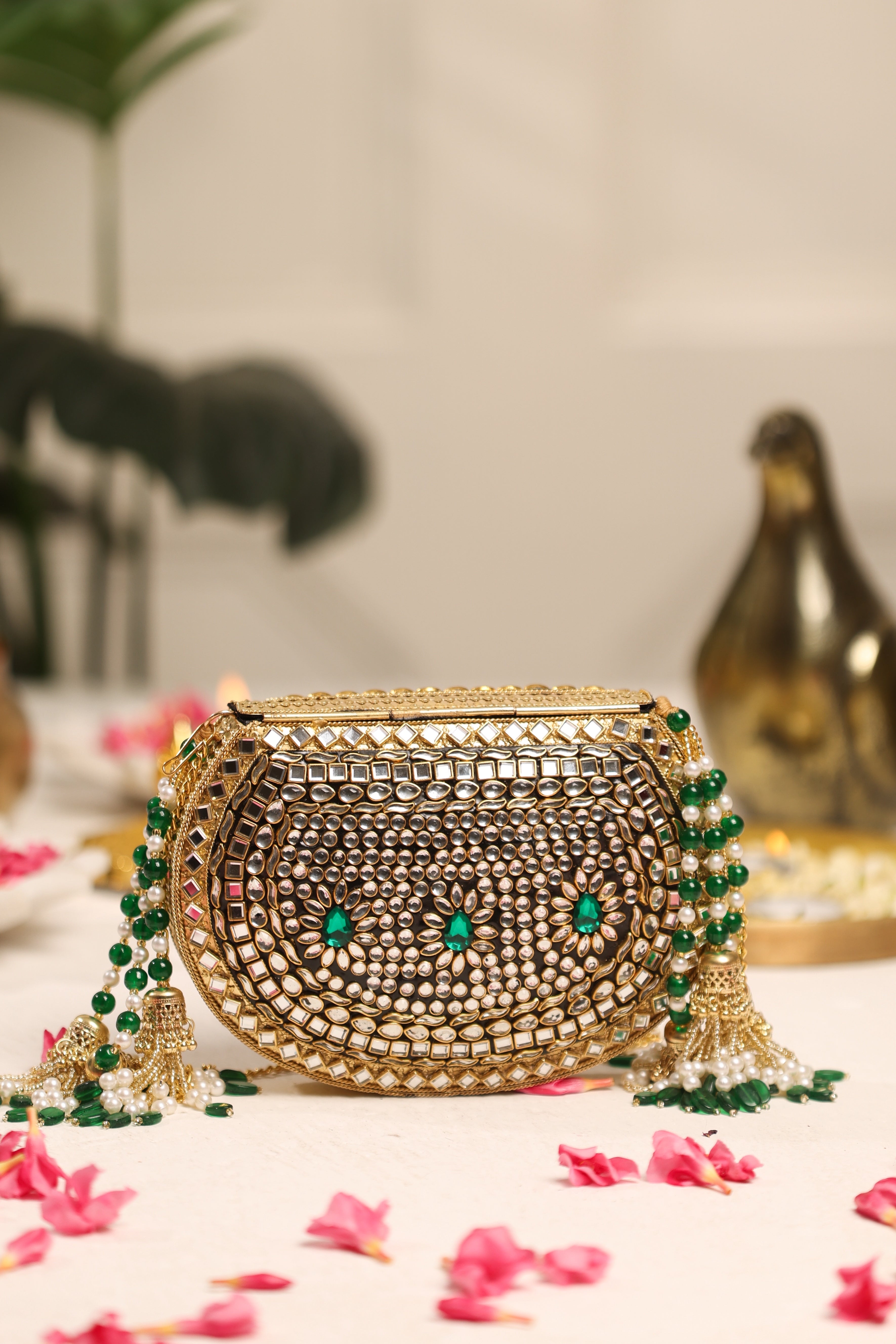Meherzaan (Clutch) 6 - 5 elements 10 march11607.jpg