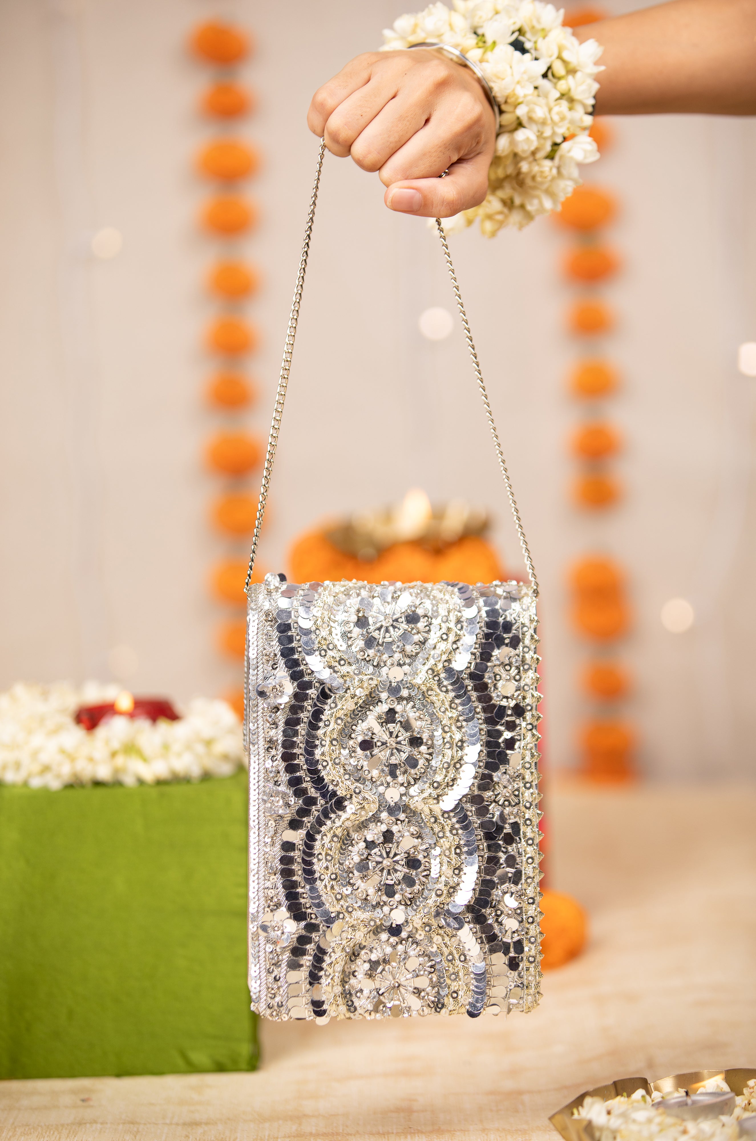 Harshini (Handbag)
