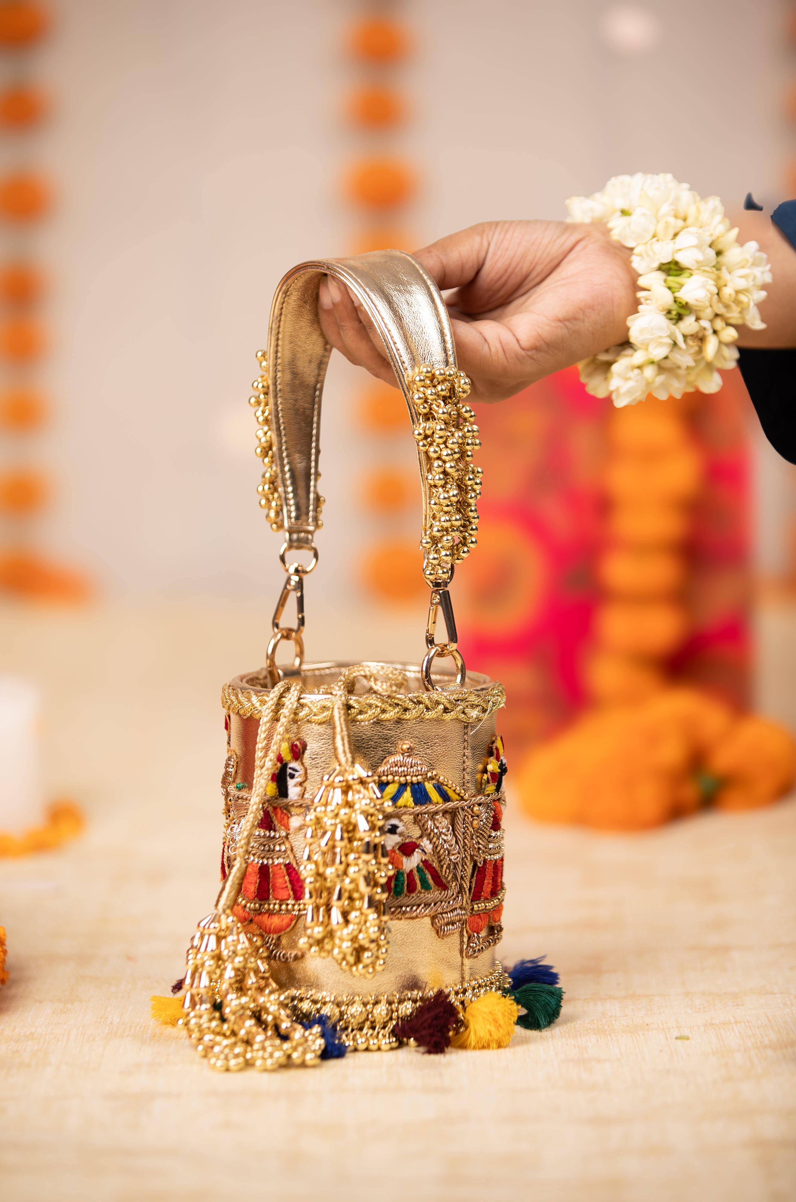 Kashvi (Potli)