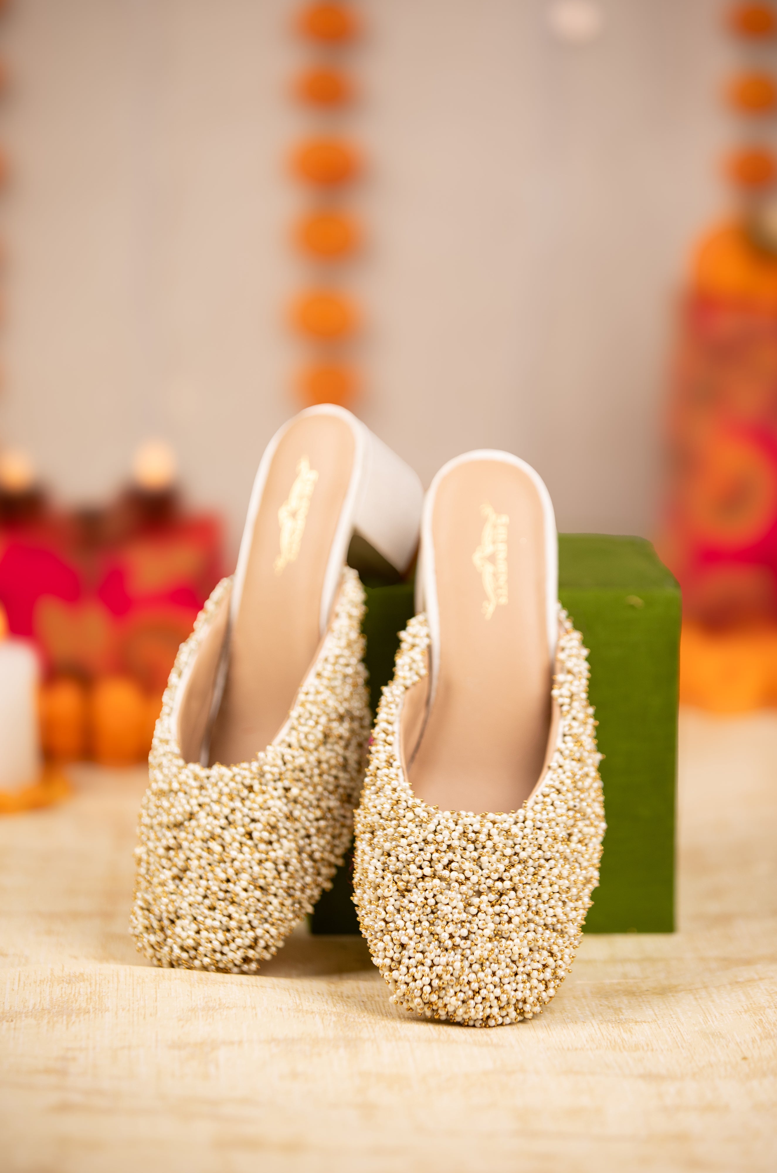 Varsuni (Mule Heel)