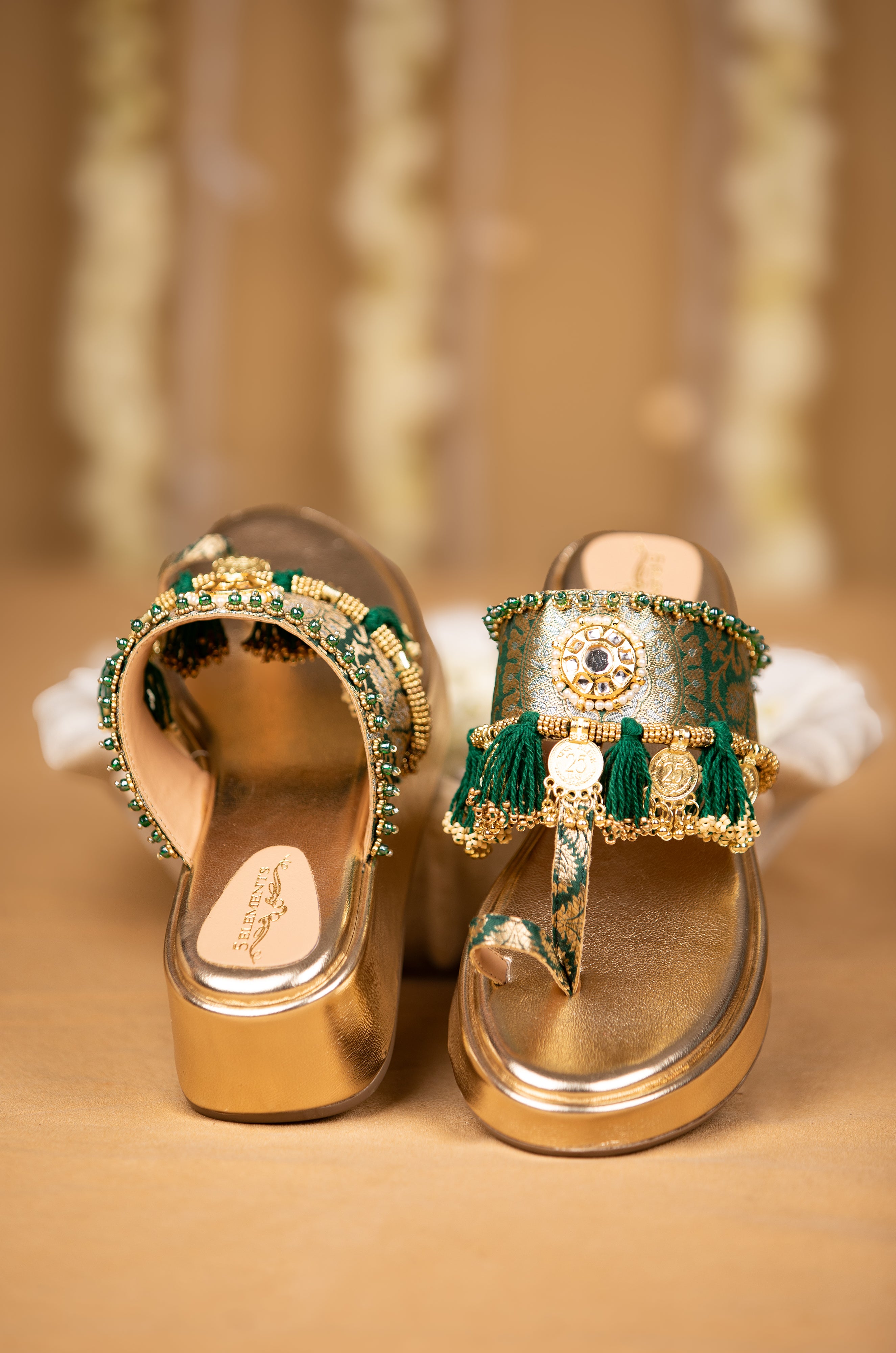 Elisha (Wedges)