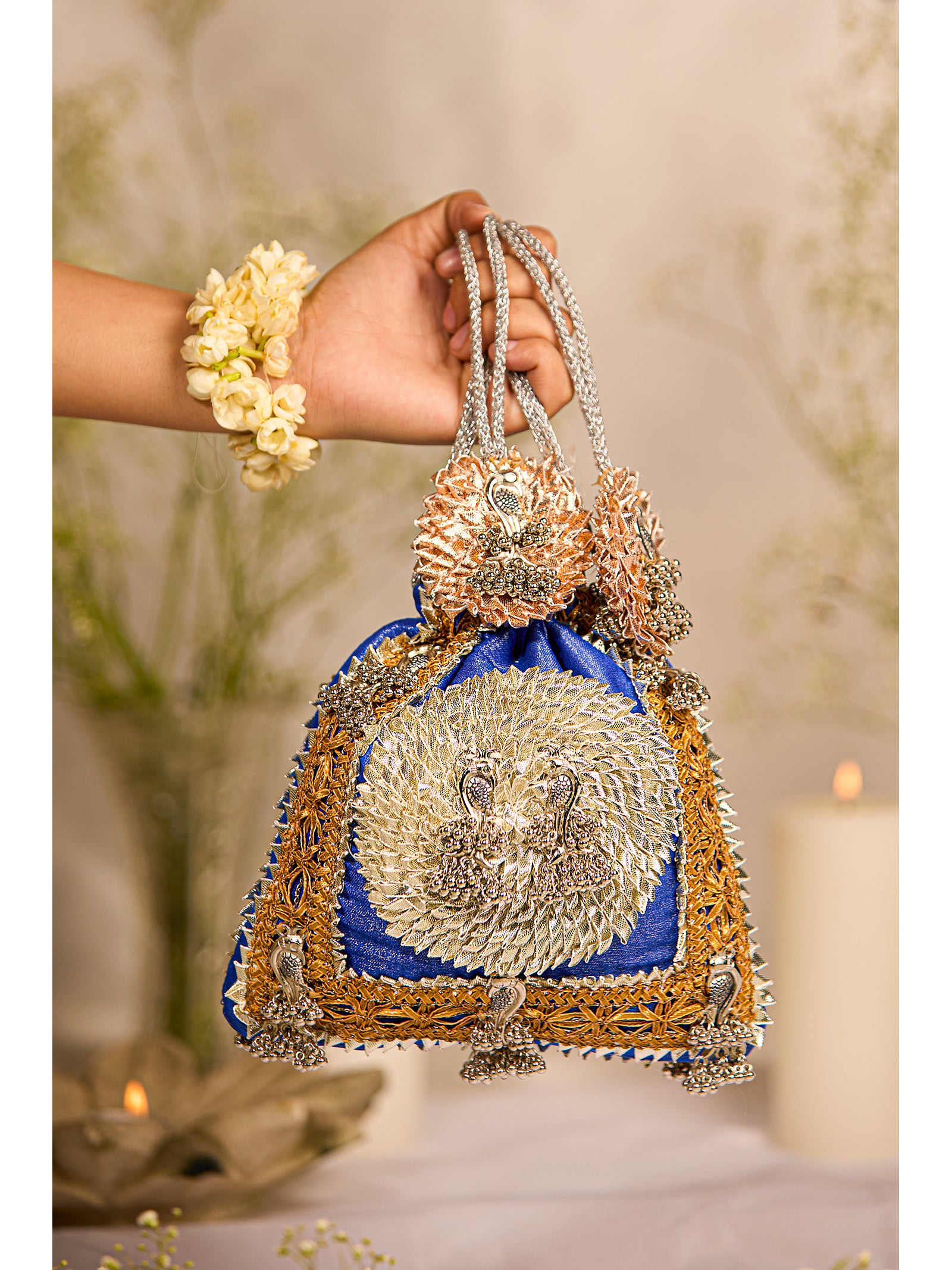 Mayra Blue (Potli)