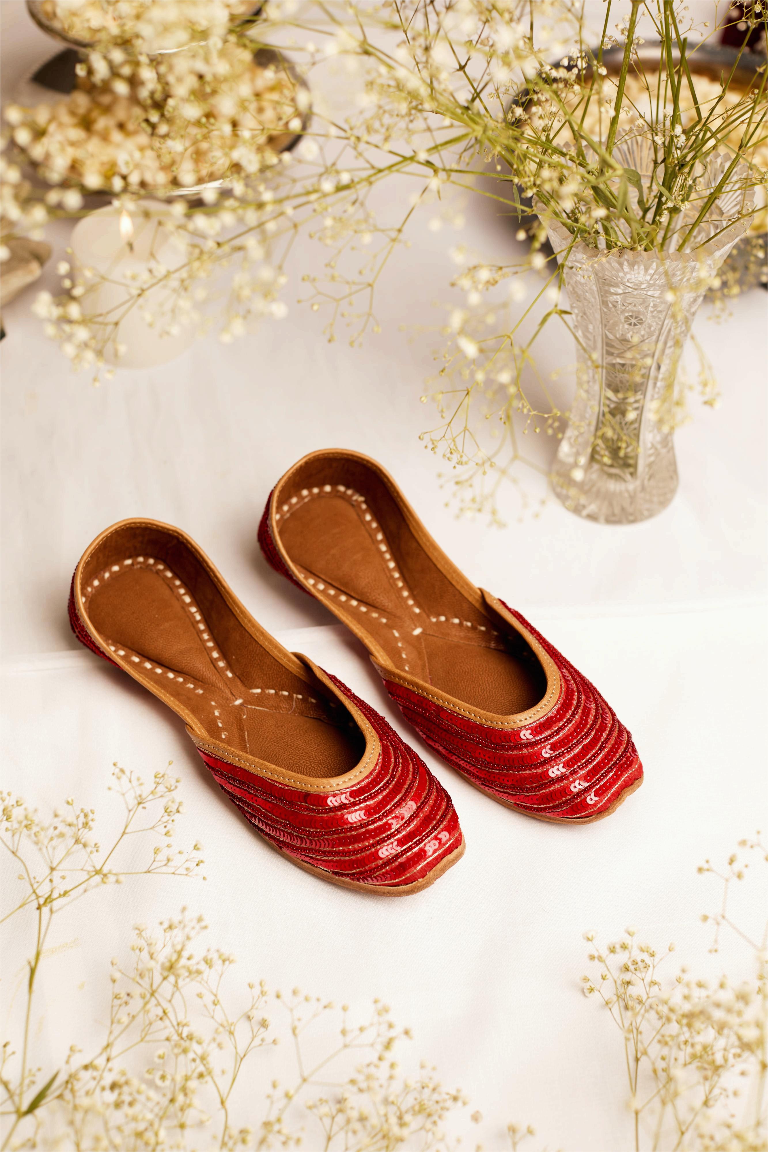 Adya Red (Jutti)