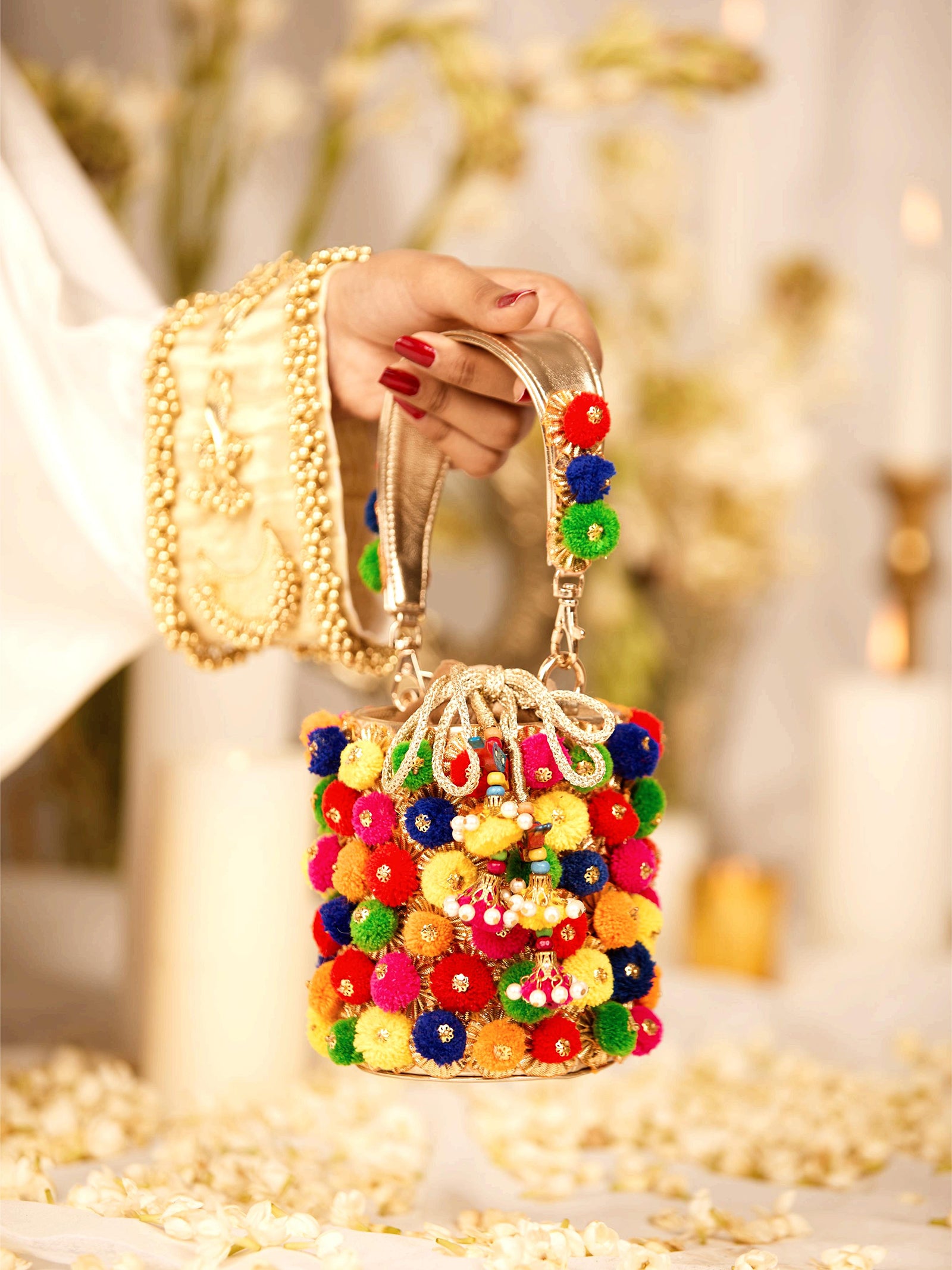 Aaheli (Potli)