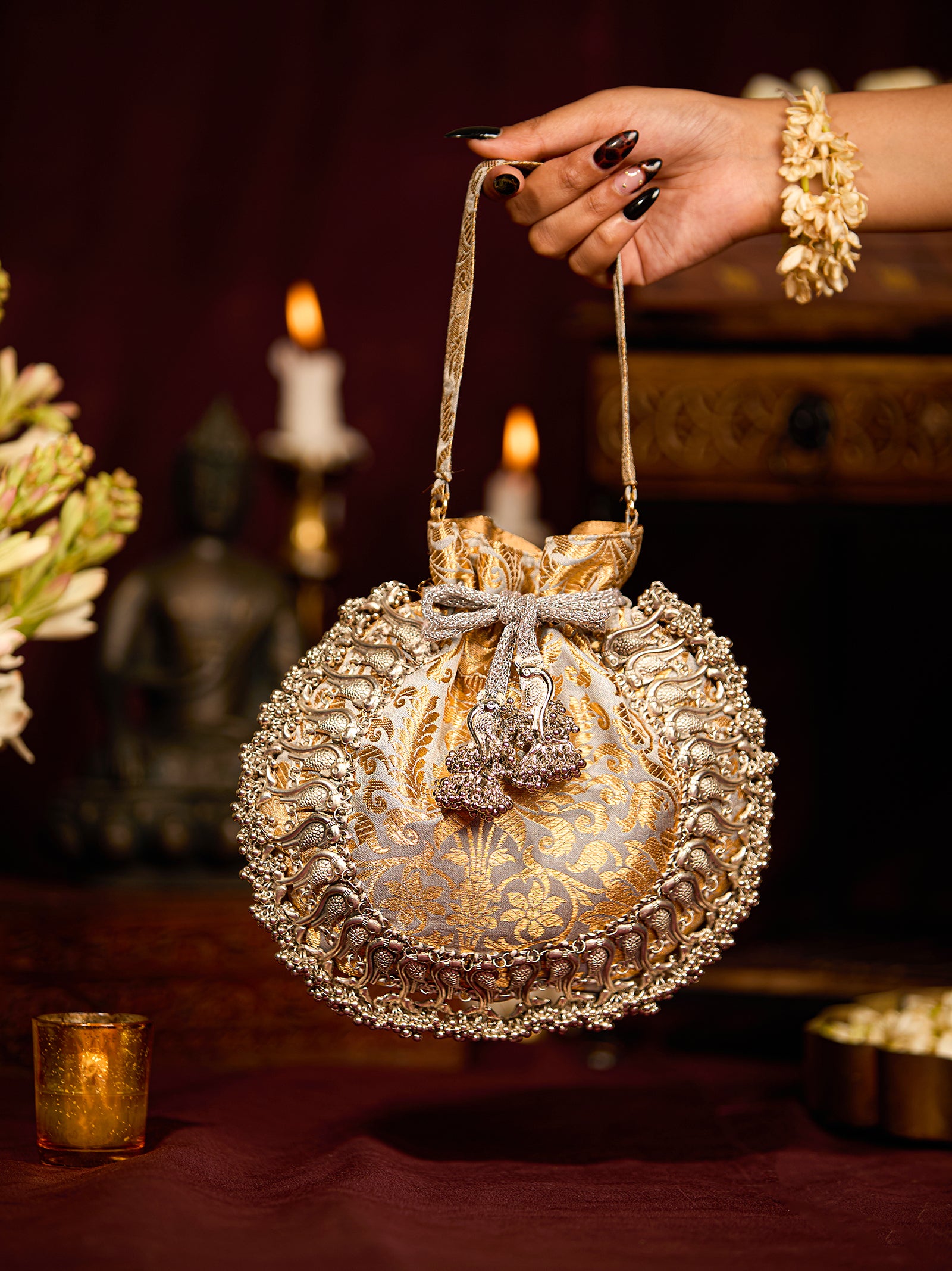 Drishani (Potli)