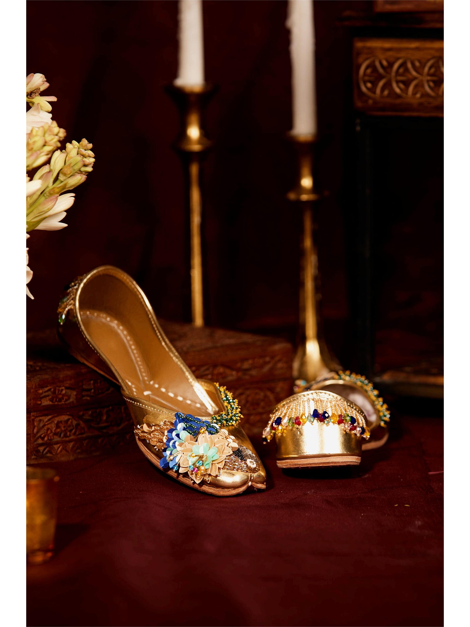 Kalki Gold (Jutti)
