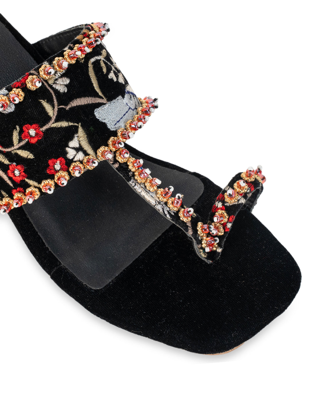 5E-RH-26-008 - Naqsh Heels - 005 - DSC01688 final. w. w.jpg