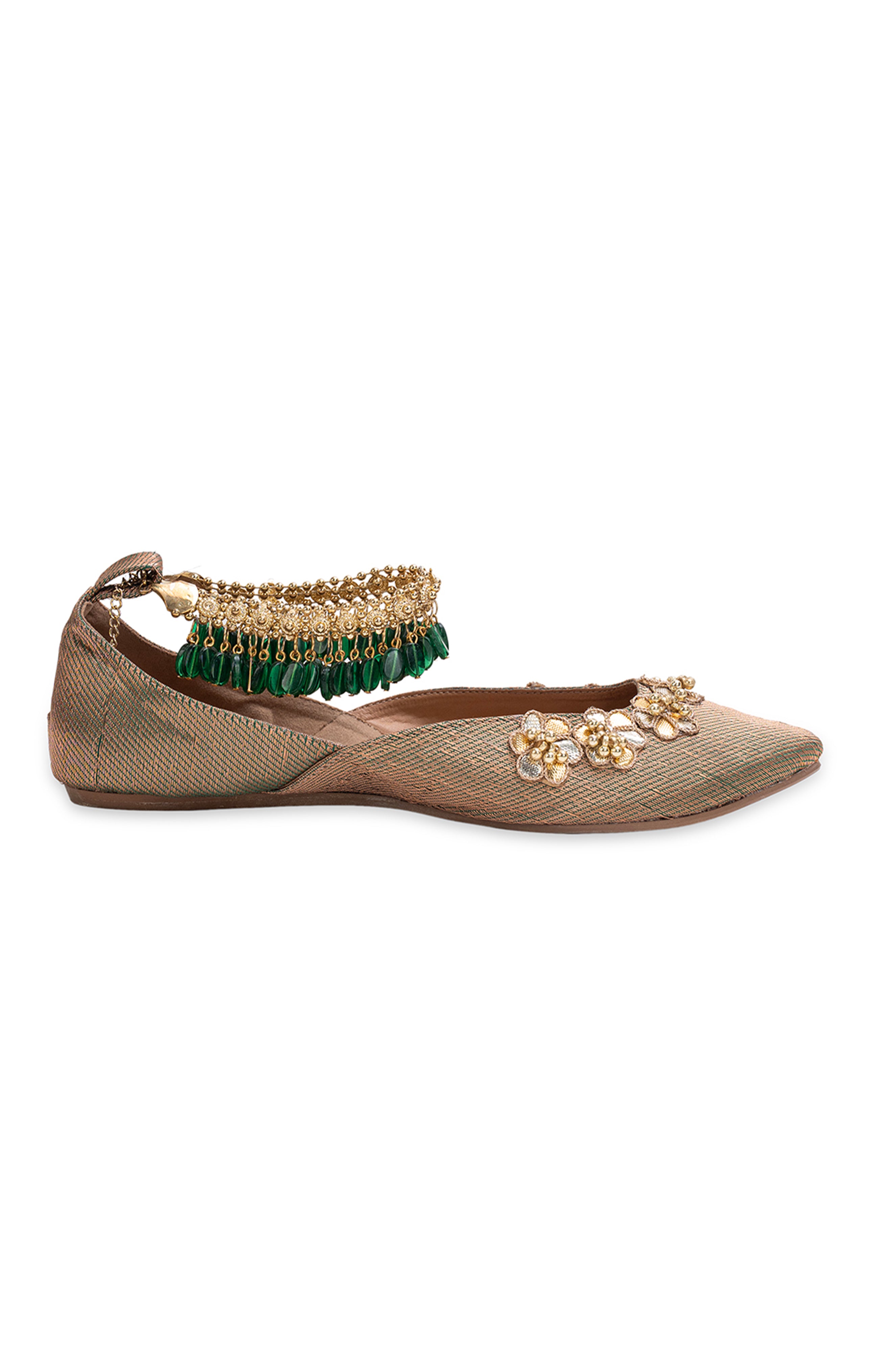 Nirika (Vegan Jutti)