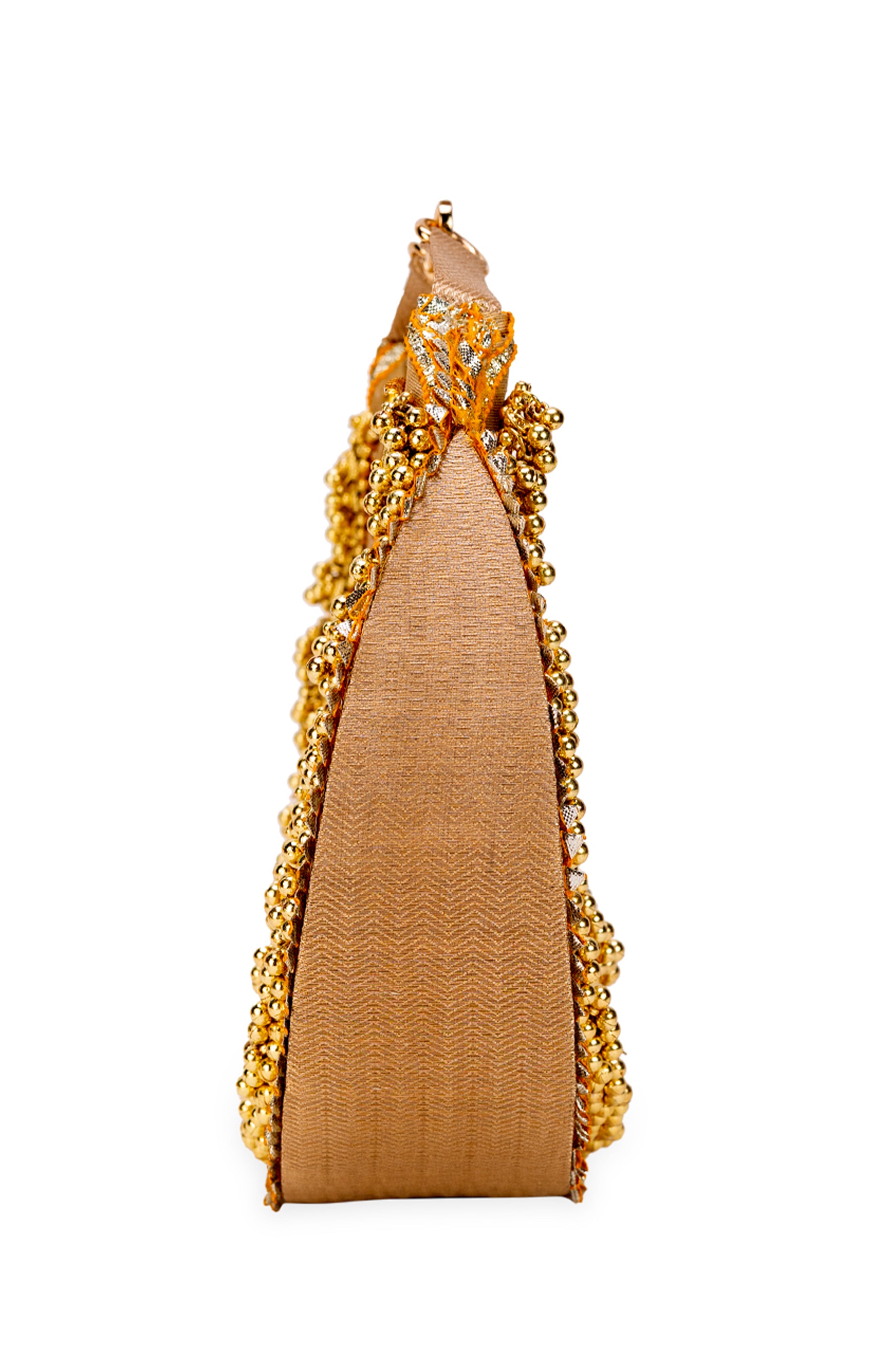 Ghungroo Love Gold Kolhapuri & Vamika Gold Potli