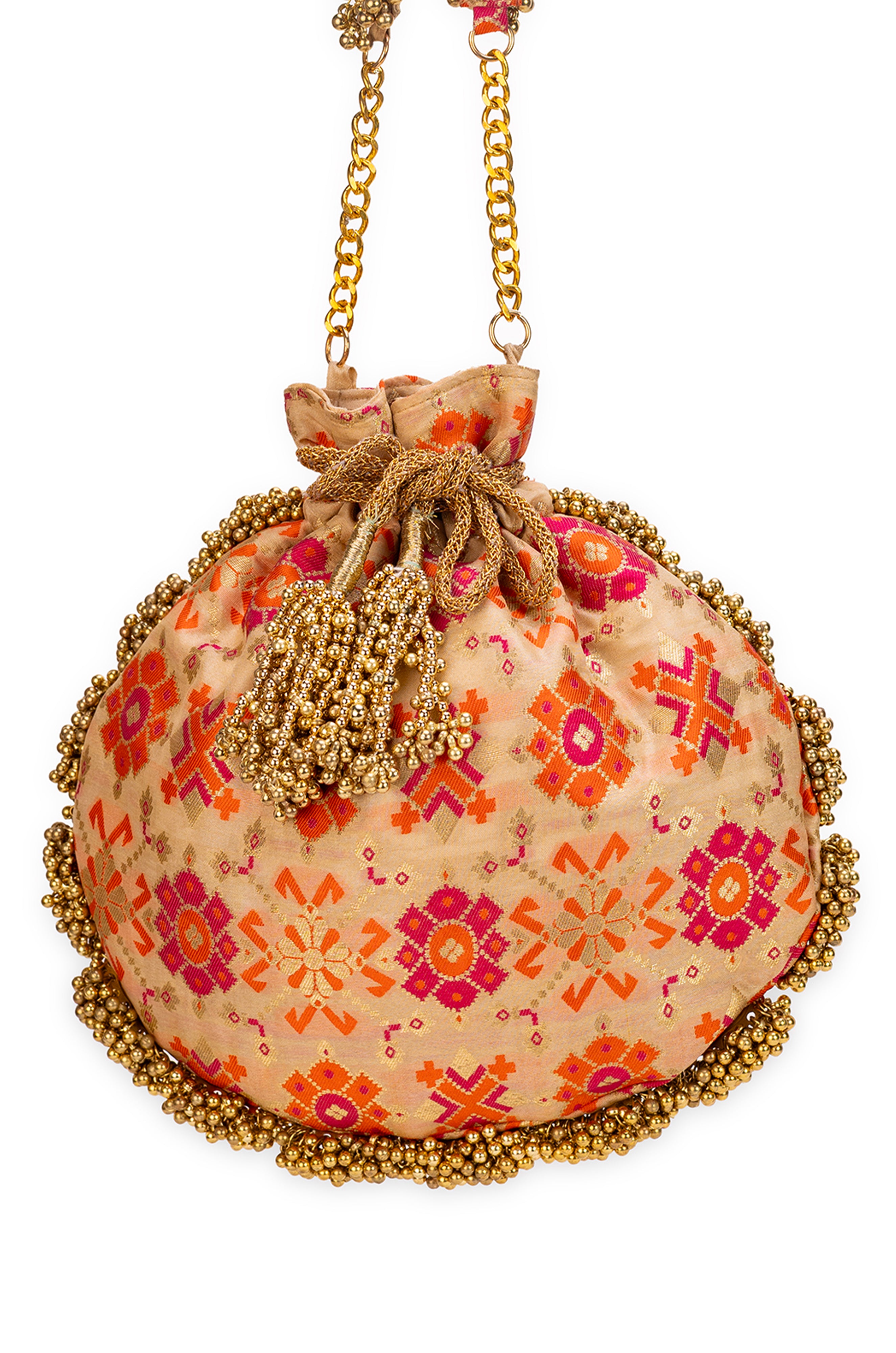 Avika (Potli)