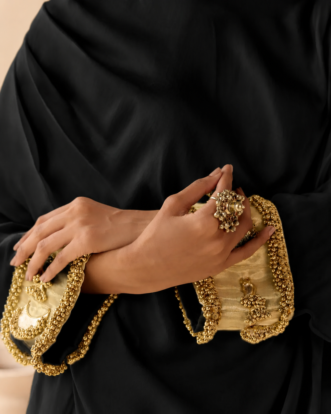 Noor Shwet Draped Set - Black