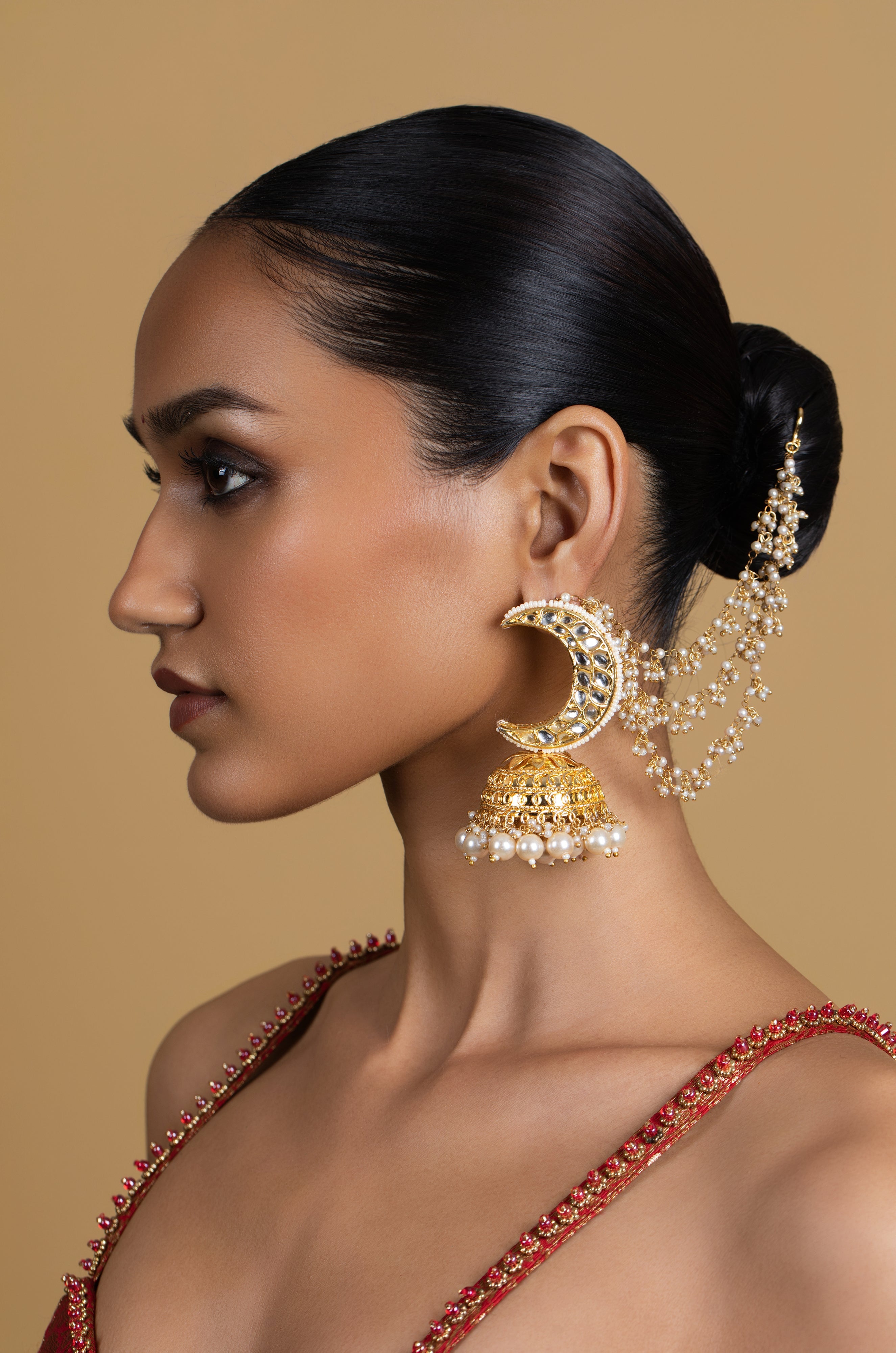 Chaand Jhumka