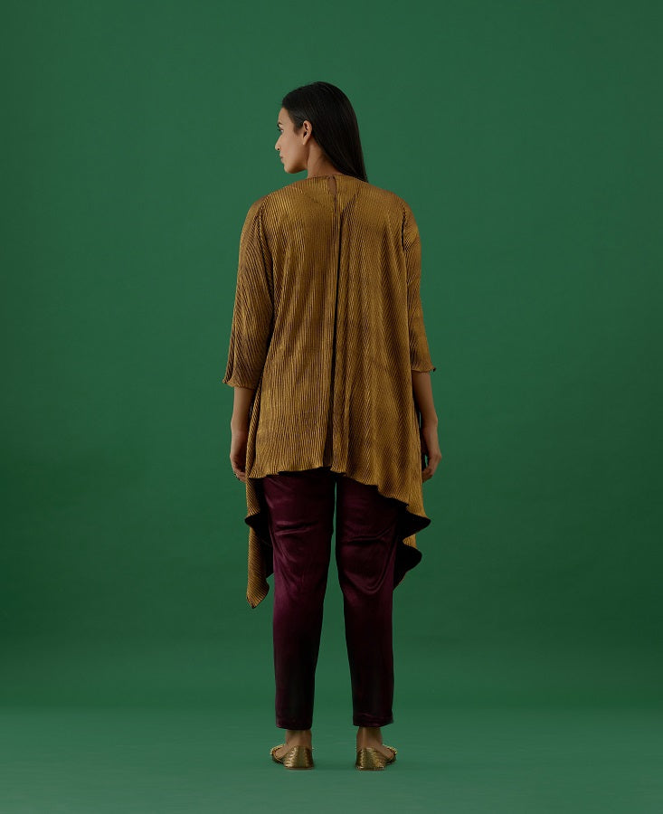 Saanvi Bronze (Top)