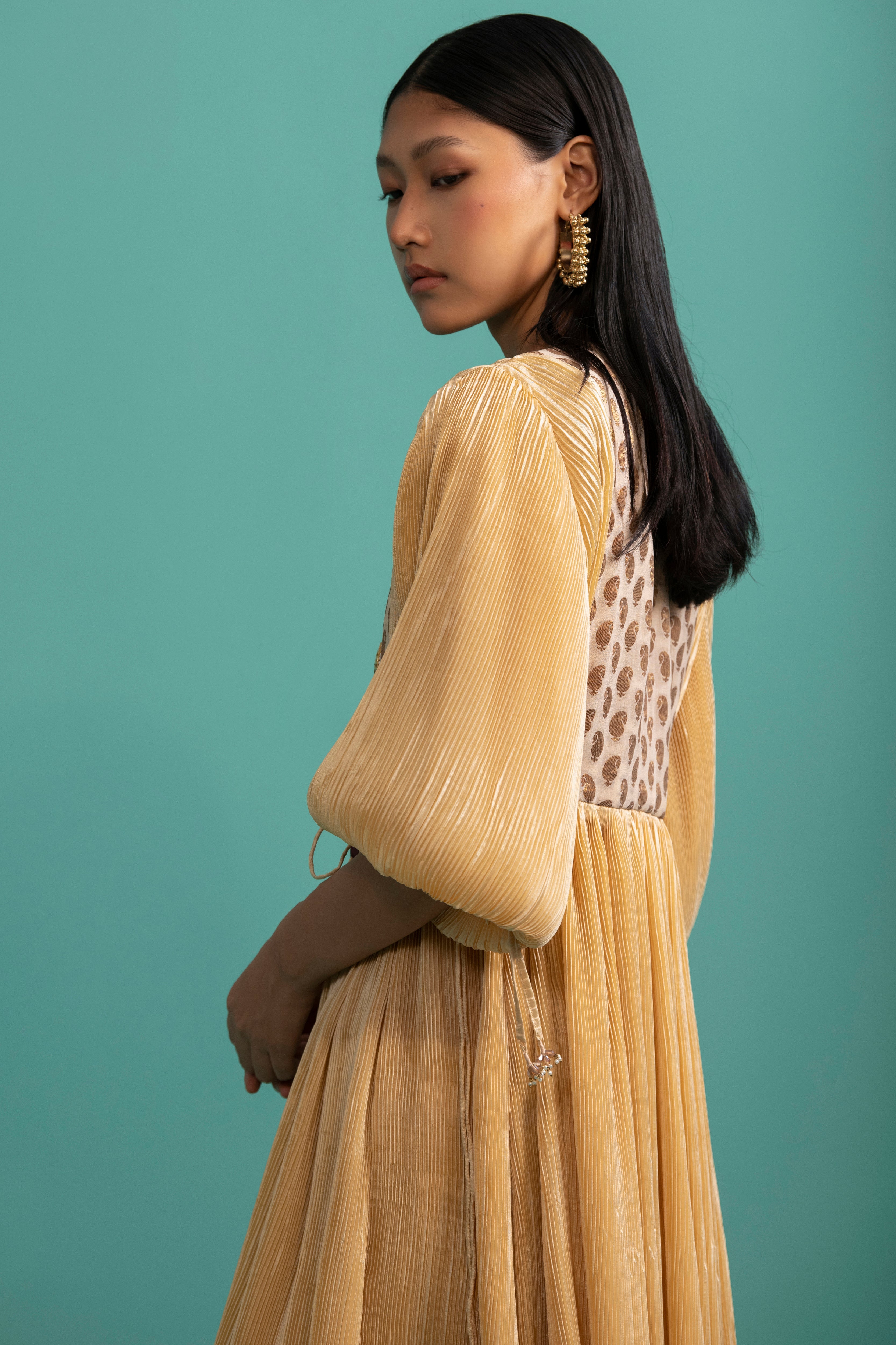 Trishika - Beige kurta Set - 5elements