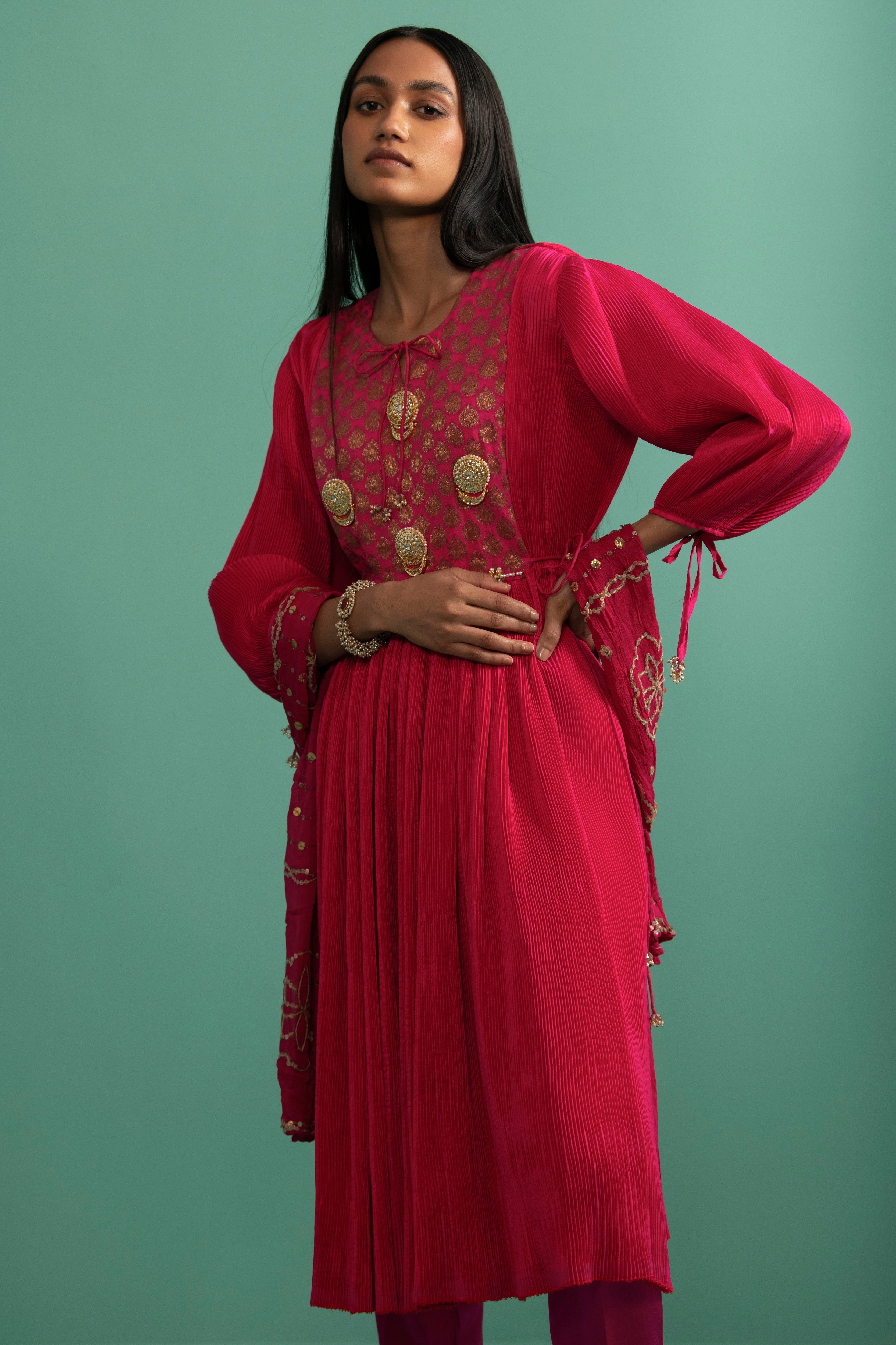 Trishika - Fushia kurta Set - 5elements