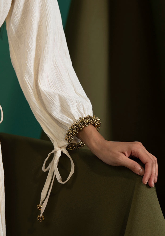 Adhira - Off White kurta Set - 5elements