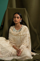 Gopika - Off White kurta Set - 5elements