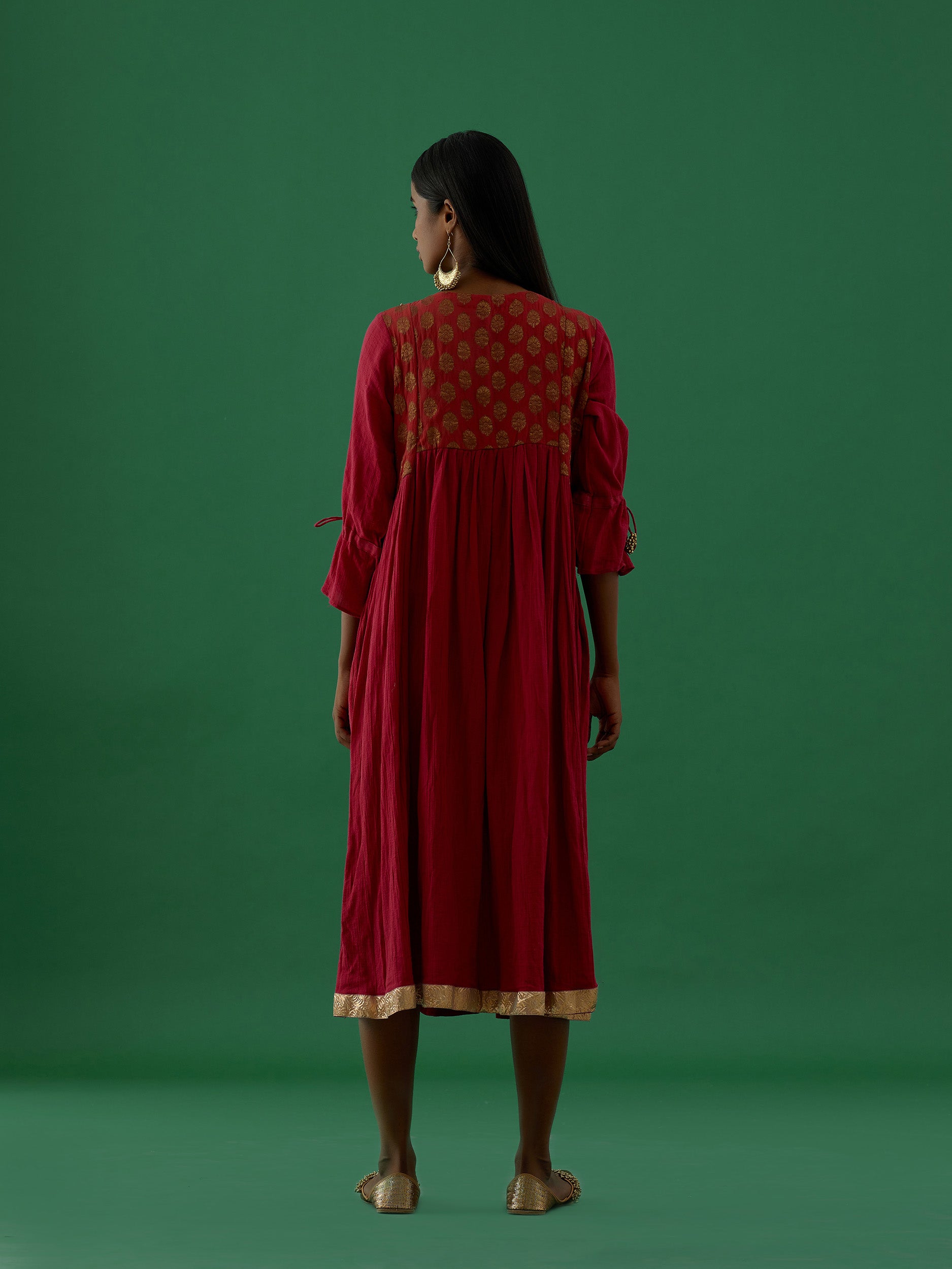 Vaishnava - Red - 5elements