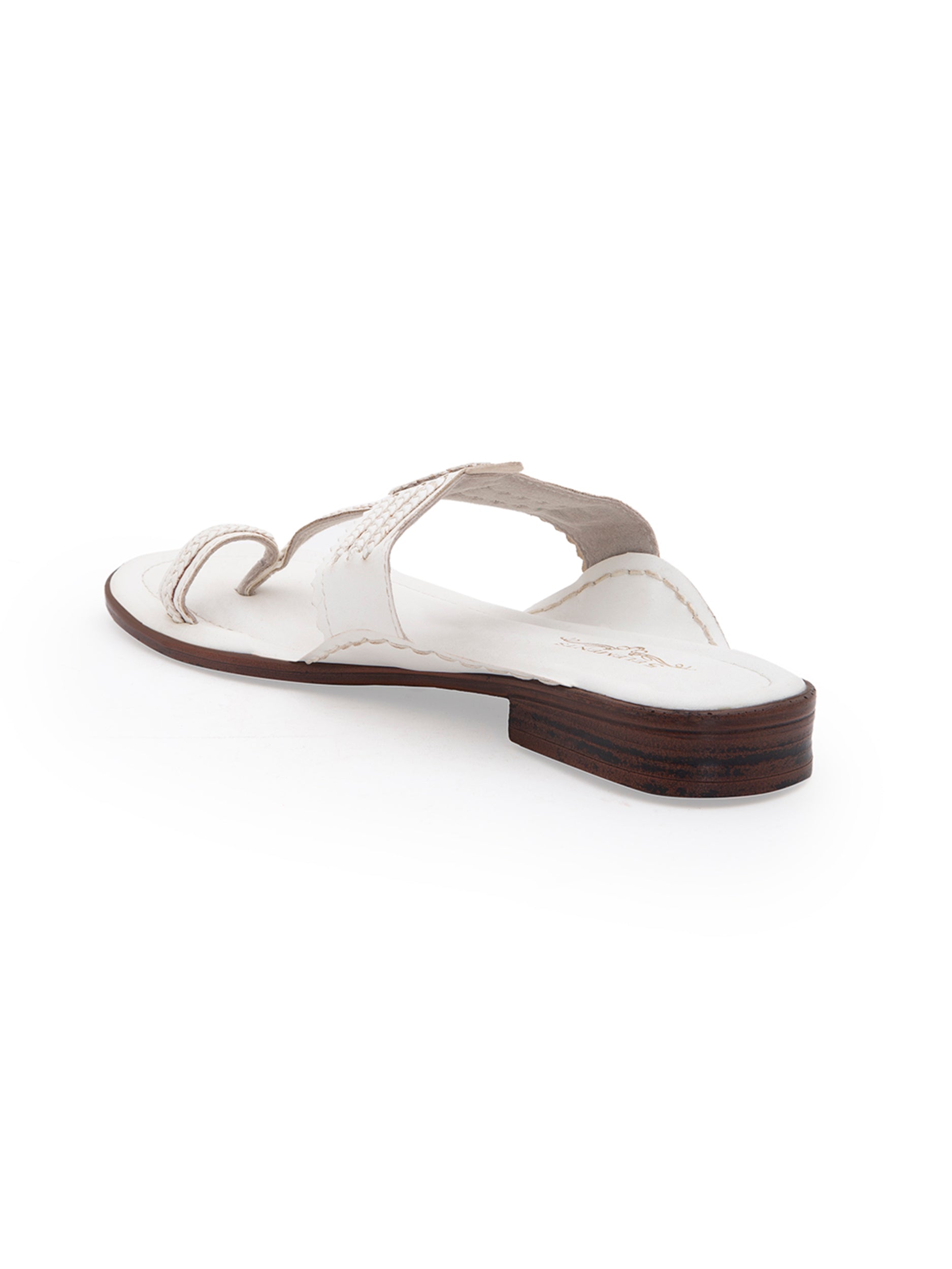 Classic Kolhas - White (kolhapuri) 5elements