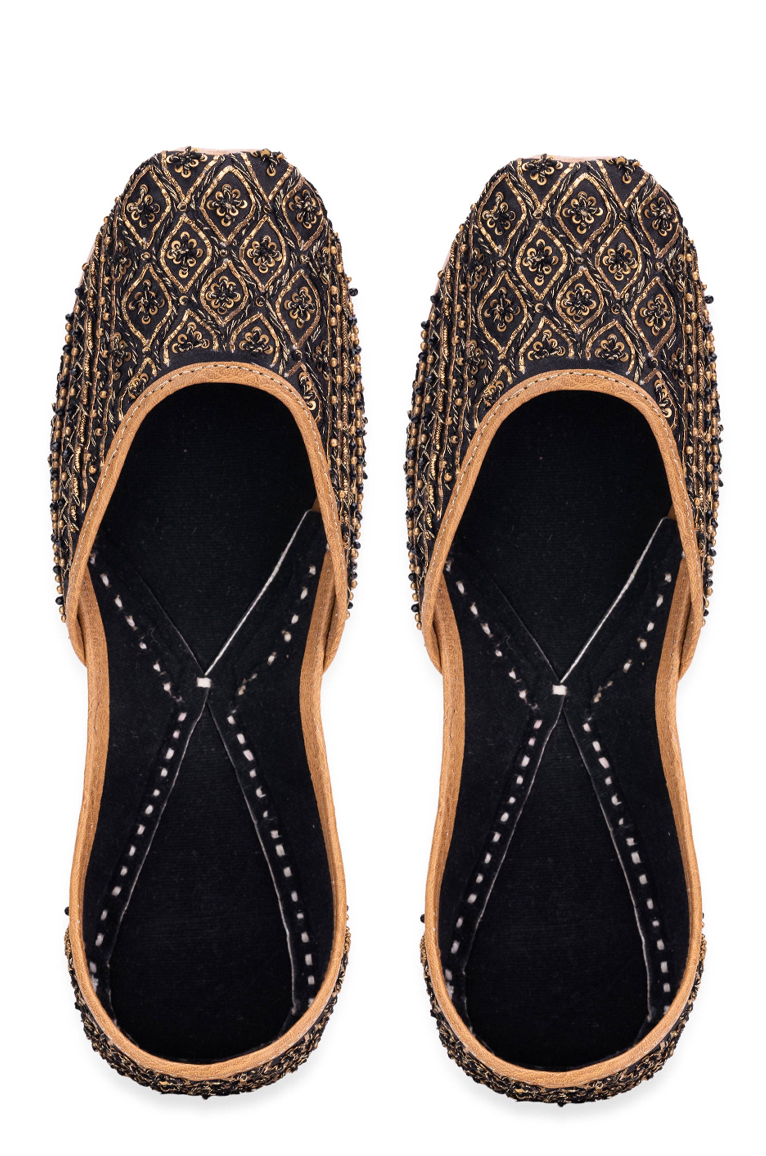 Kanishka Black Jutti